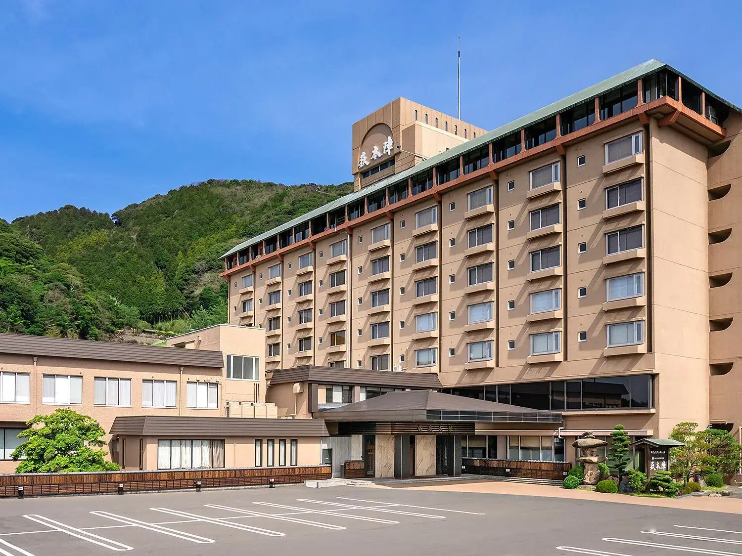 Property building in Hagihonjin Property building in Hagihonjin