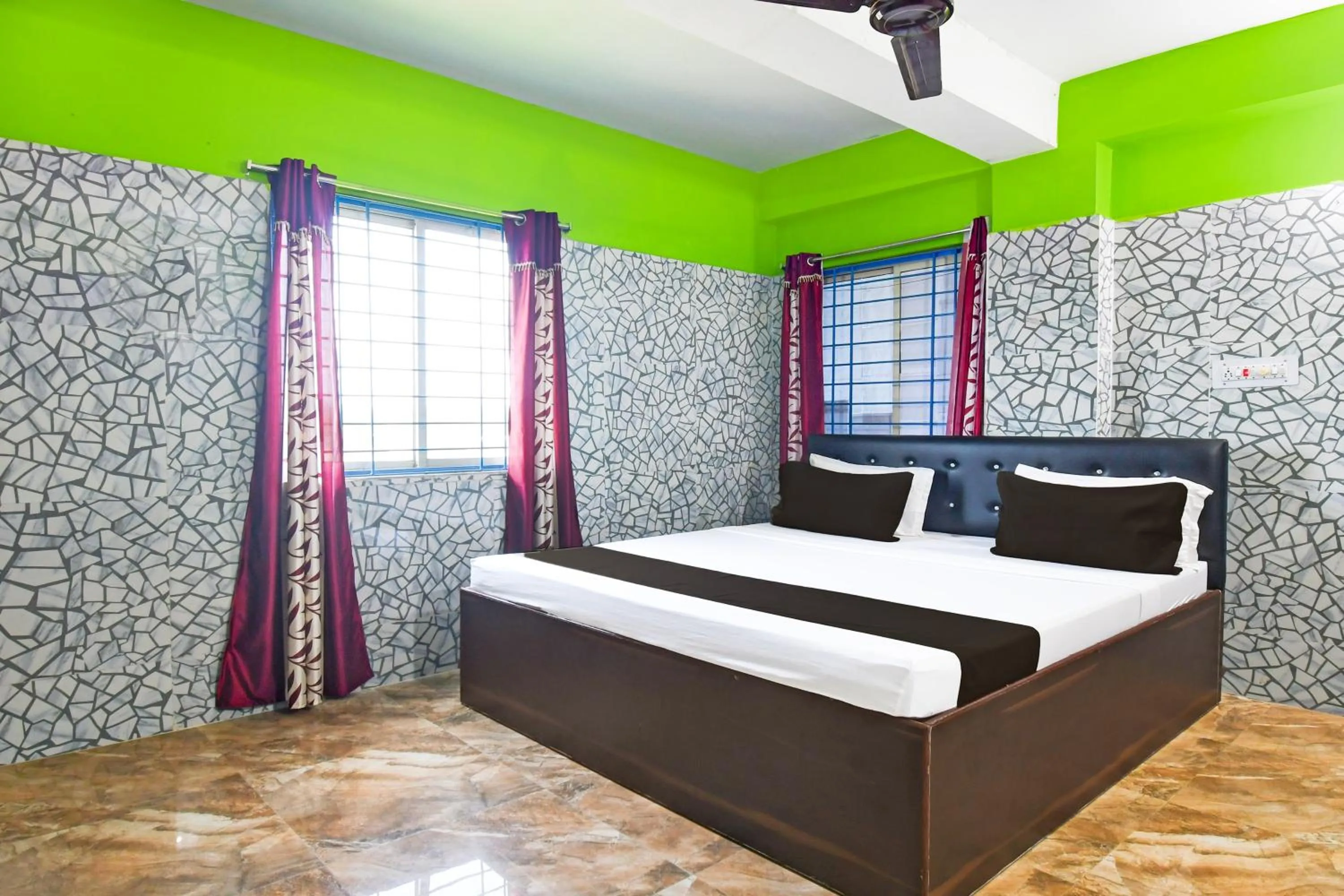 Bedroom, Bed in Hotel O The S2 INN