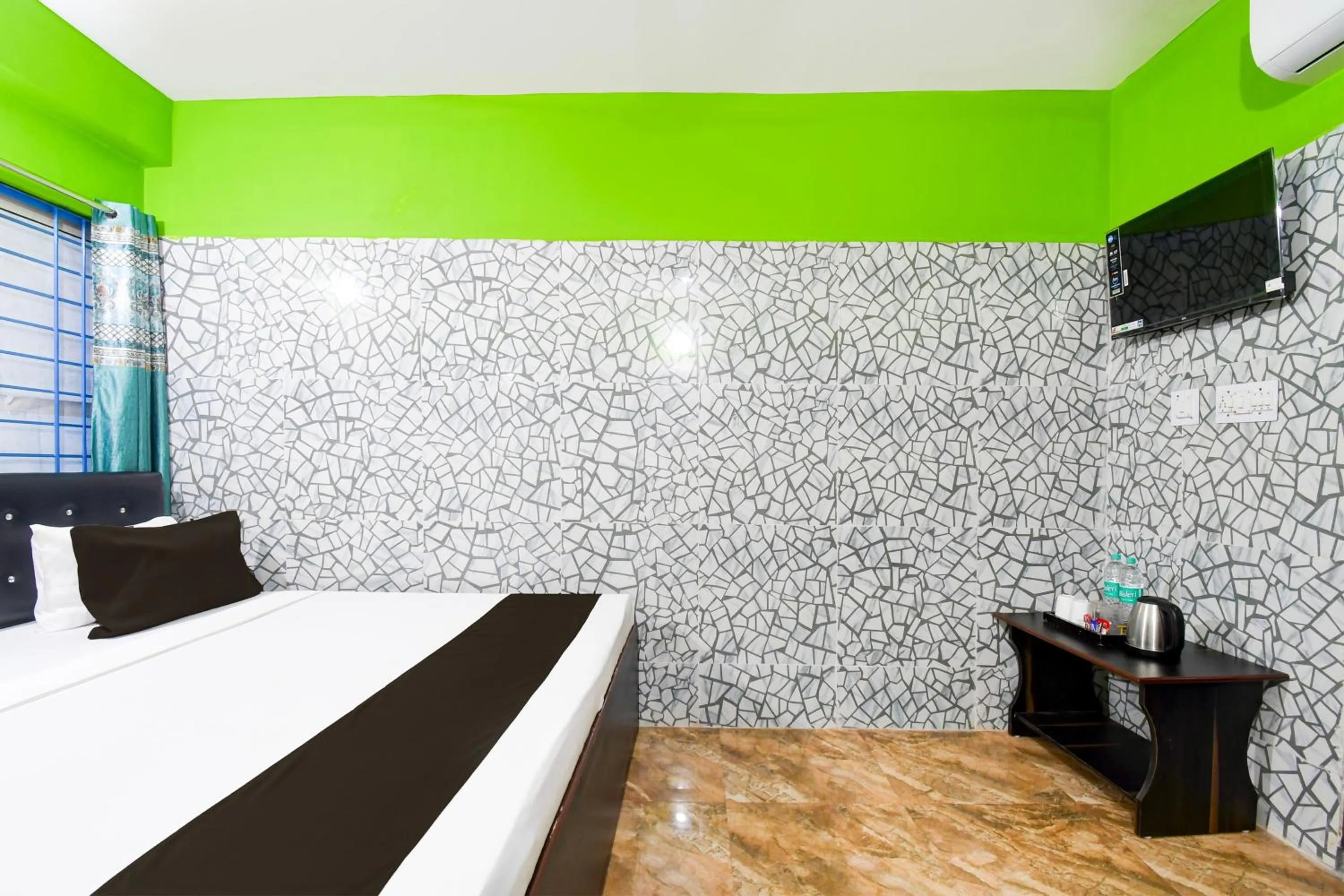 Bedroom, Bed in Hotel O The S2 INN