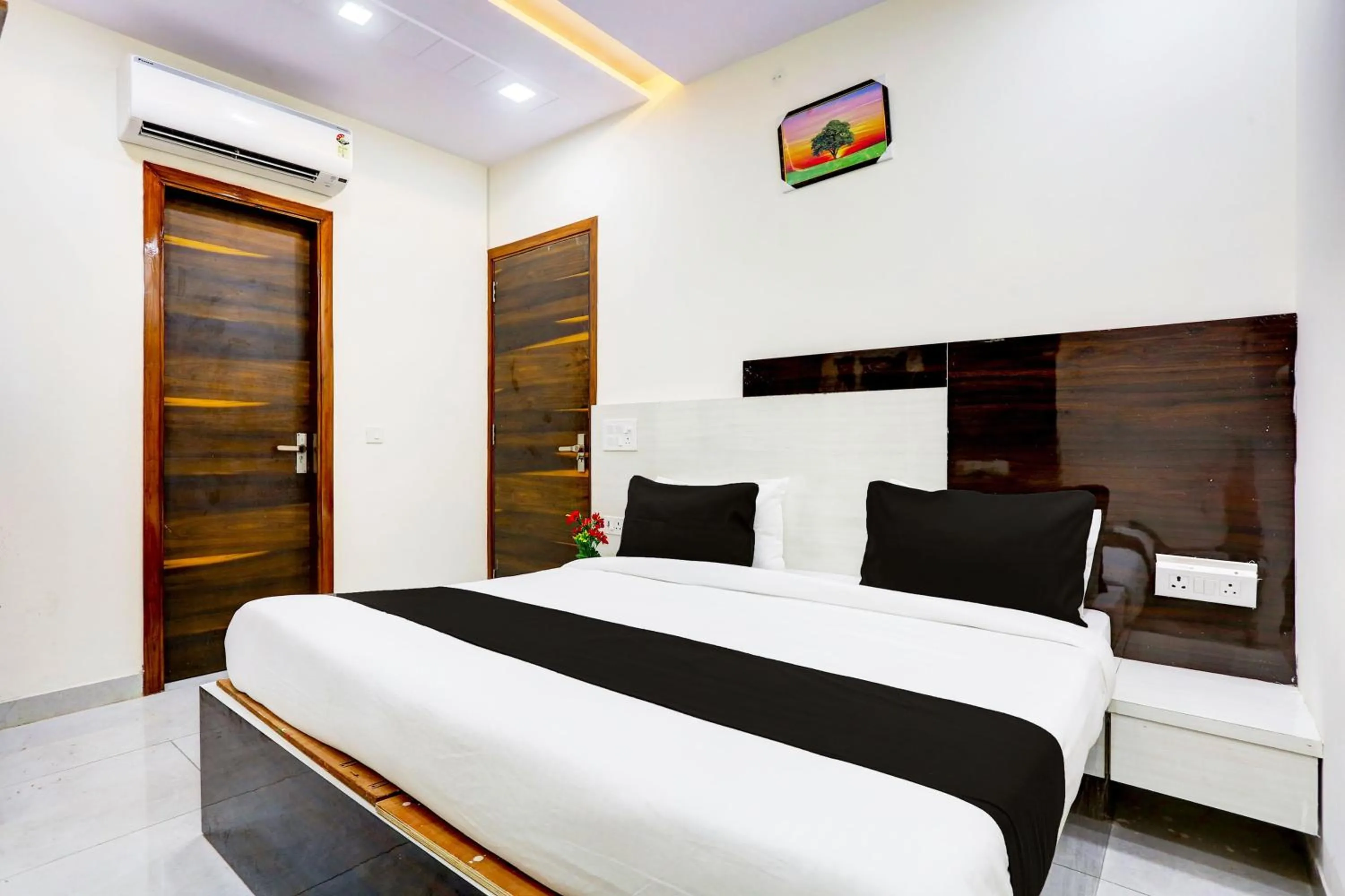 Hotel O SUNSHINE