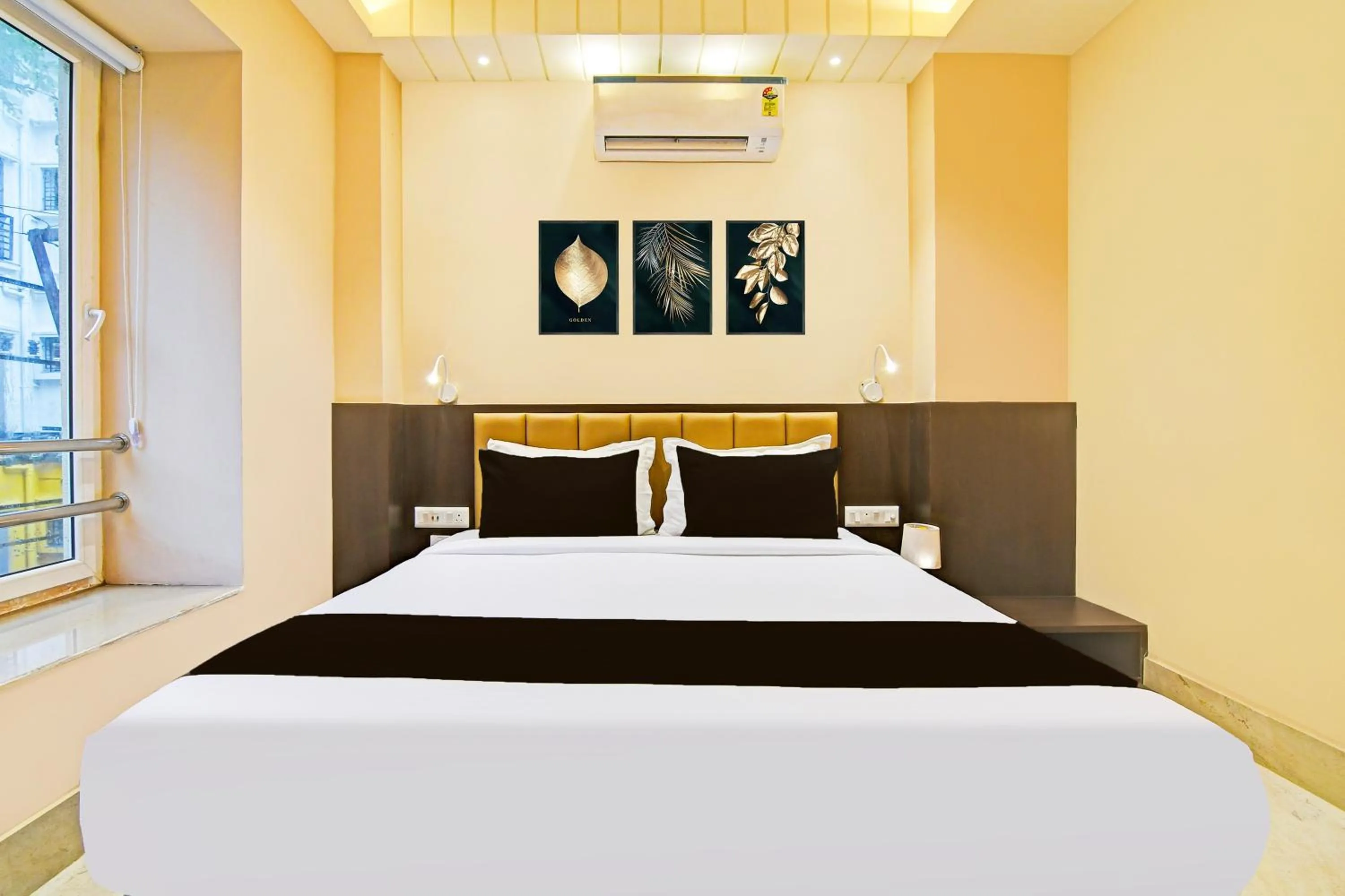 Bedroom, Bed in Super Hotel O SAMOTEL