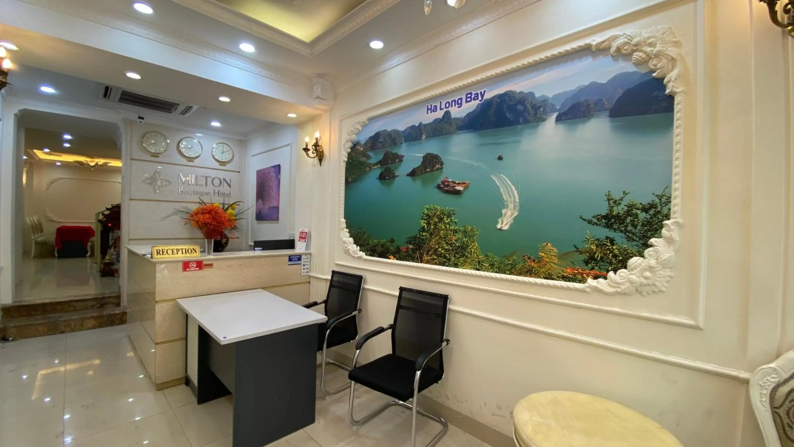 Lobby or reception in Milton Boutique Hotel