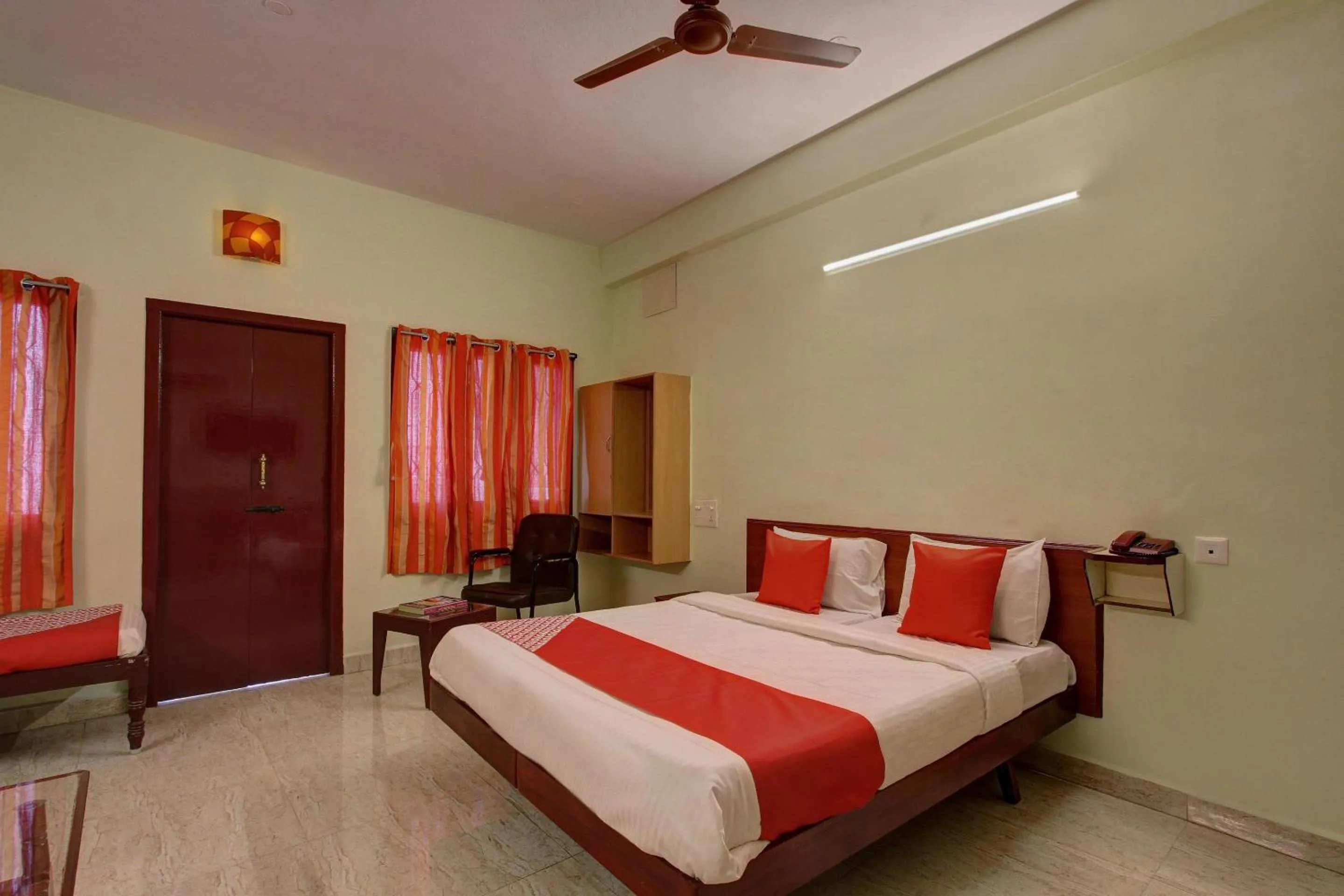 Bedroom in Hotel O Radhakrishna
