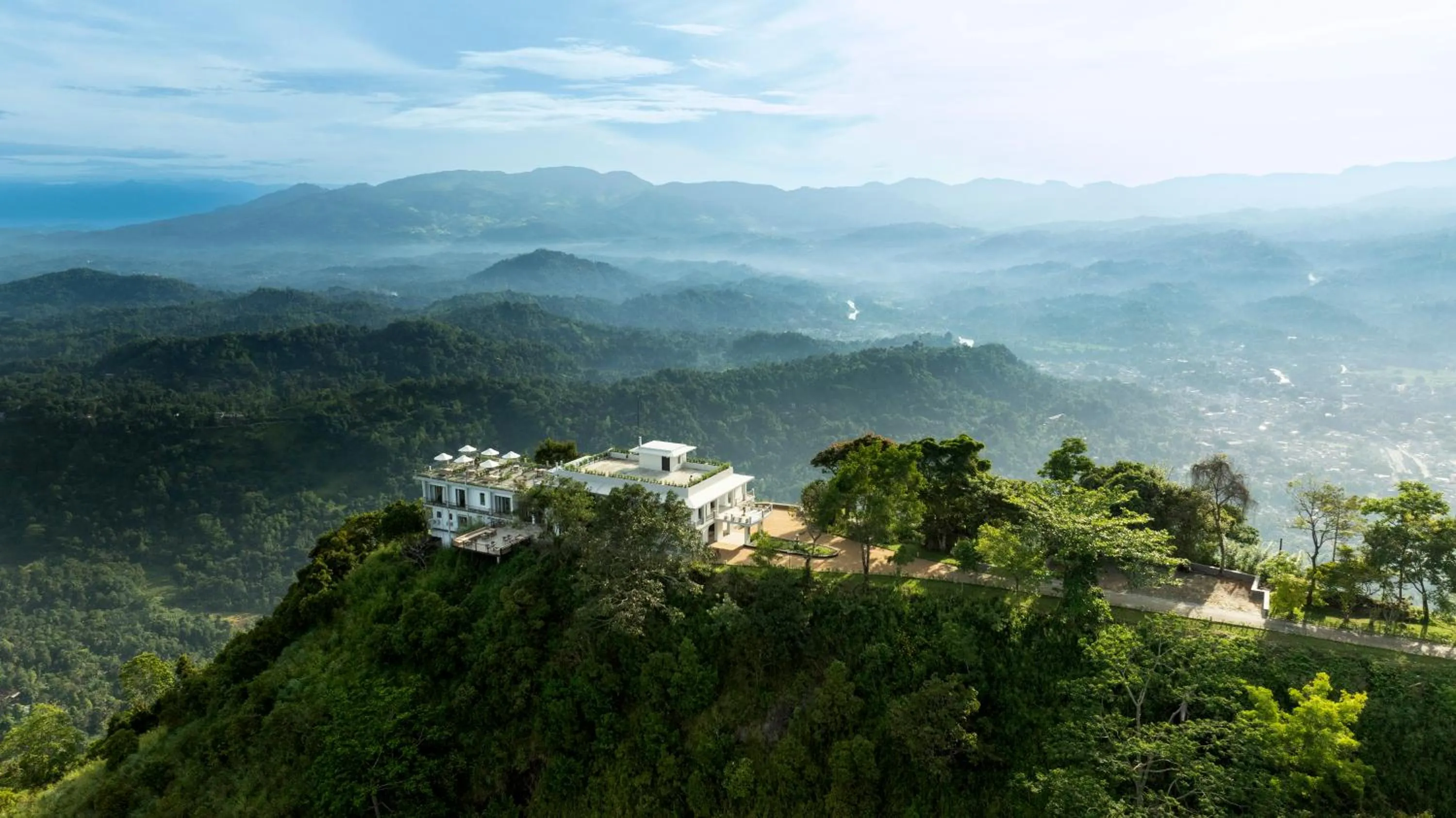 Property building in W15 Ambuluwawa