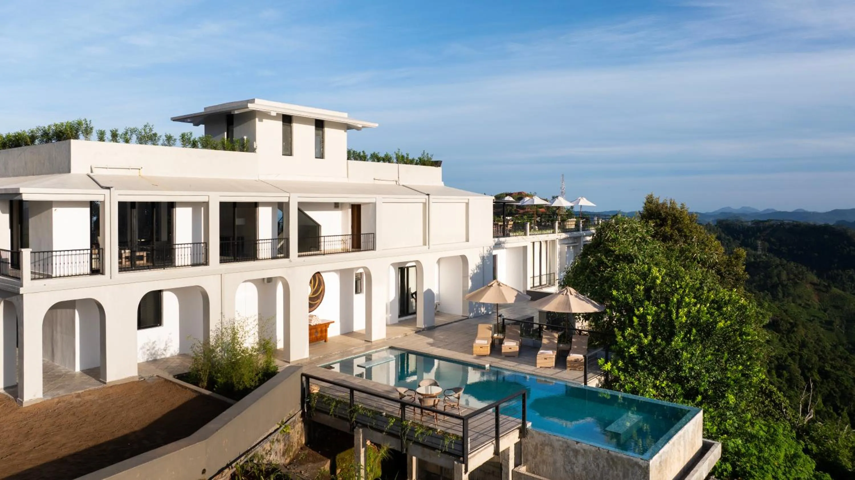 Property building in W15 Ambuluwawa