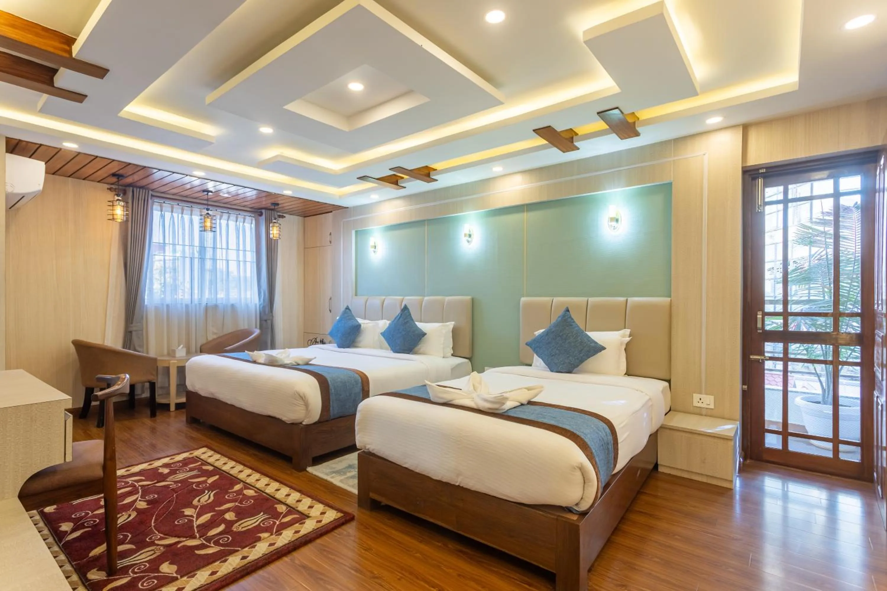 Bedroom, Bed in Airport Diana Hotel