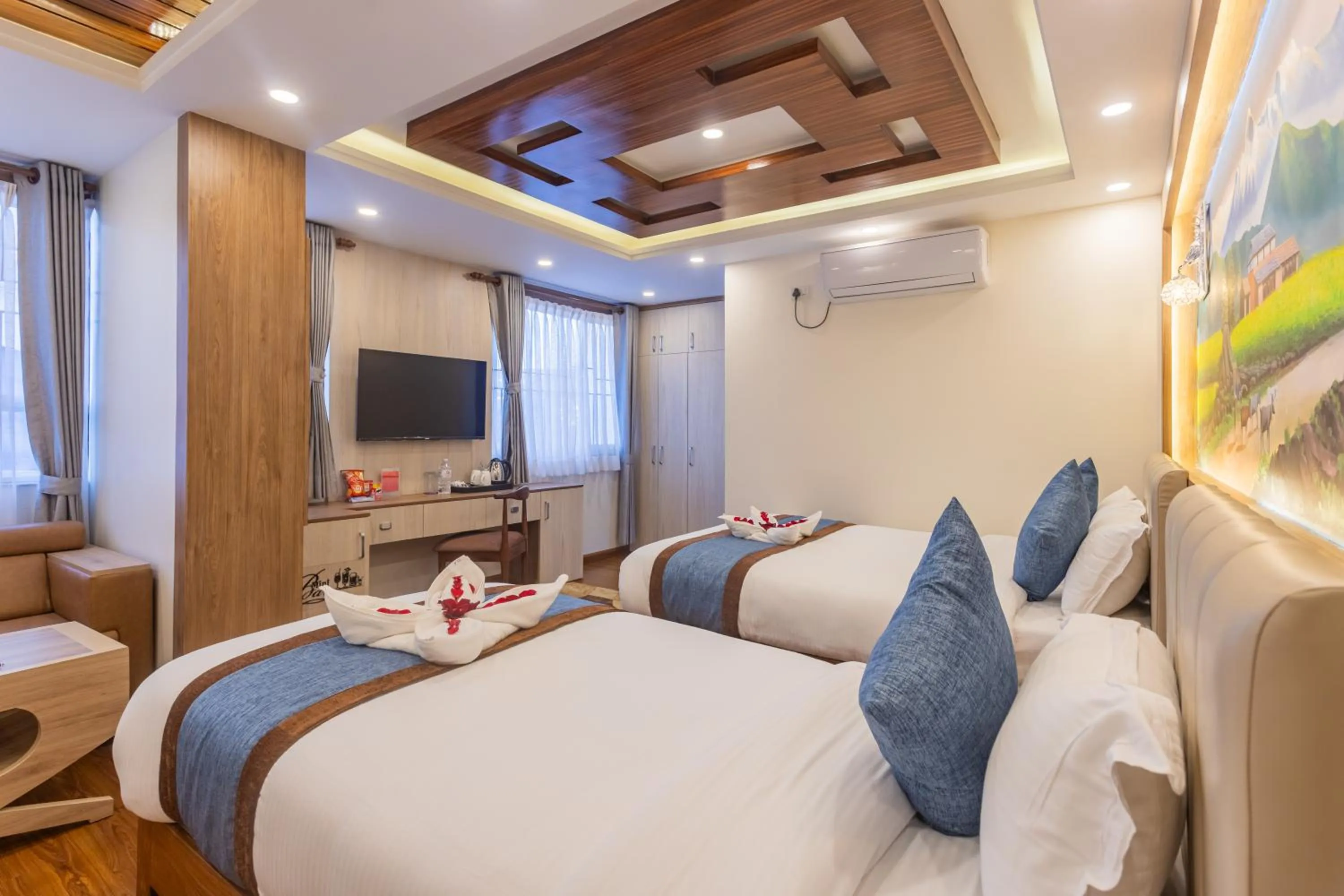 Bed in Airport Diana Hotel