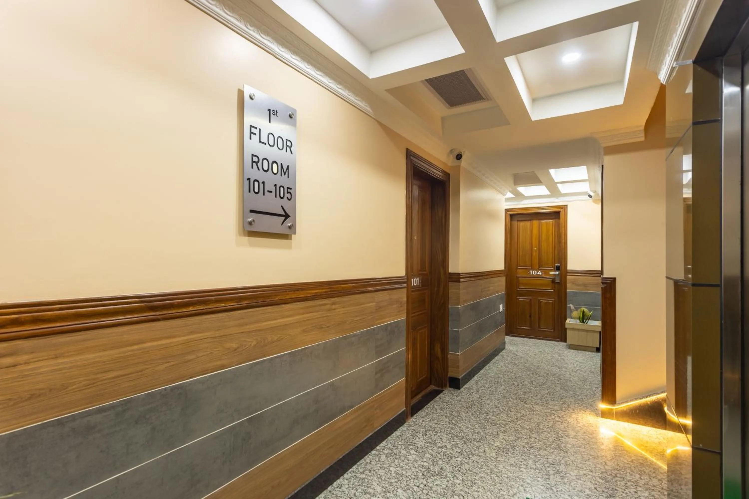 Floor plan in Airport Diana Hotel