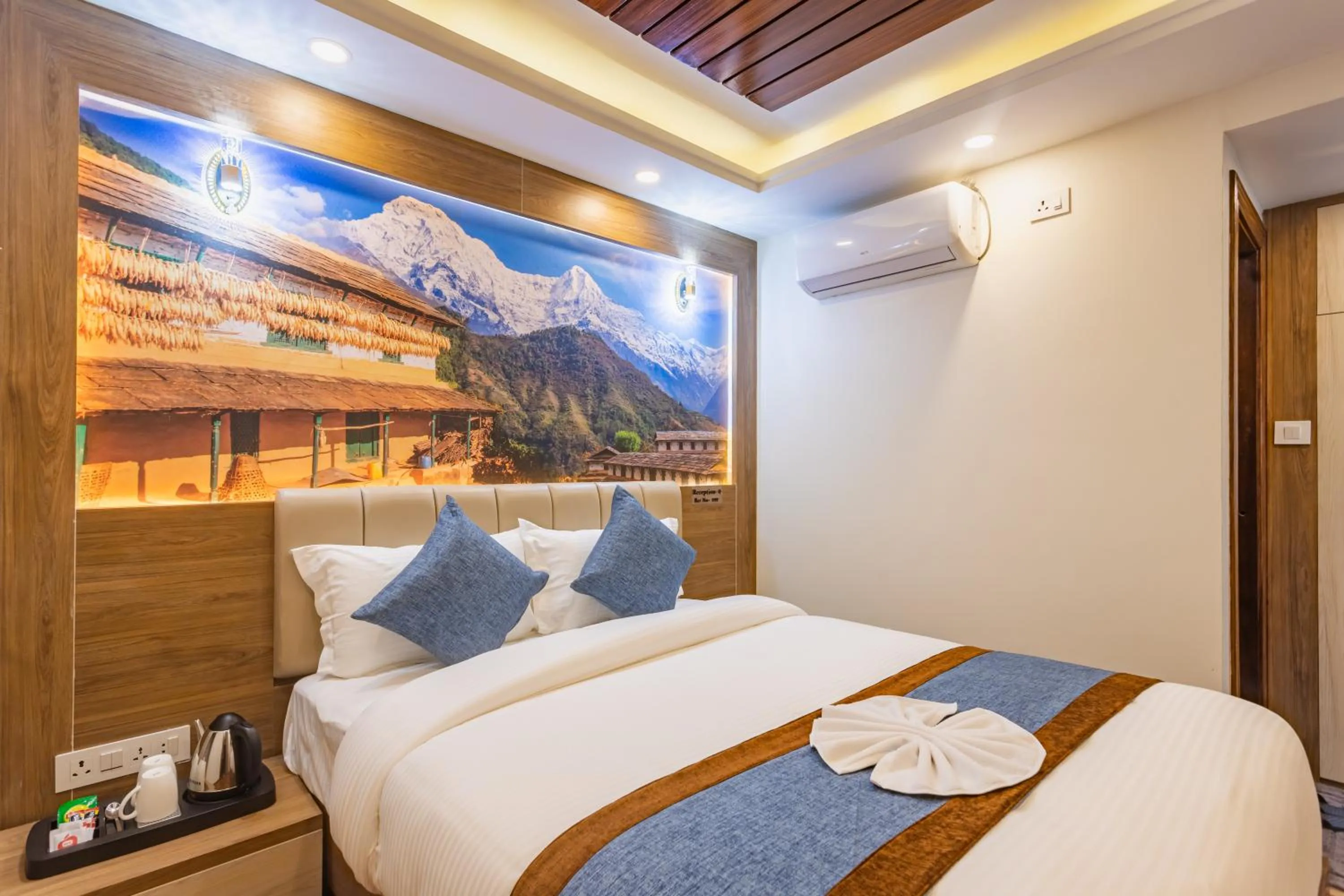 Bed in Airport Diana Hotel