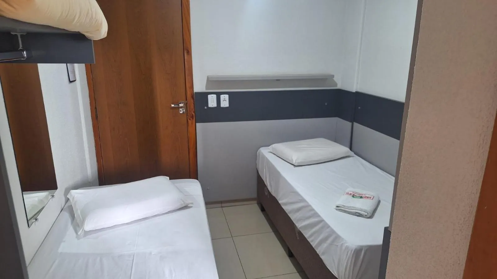 Bedroom, Bed in Turis Hotel & Choperia