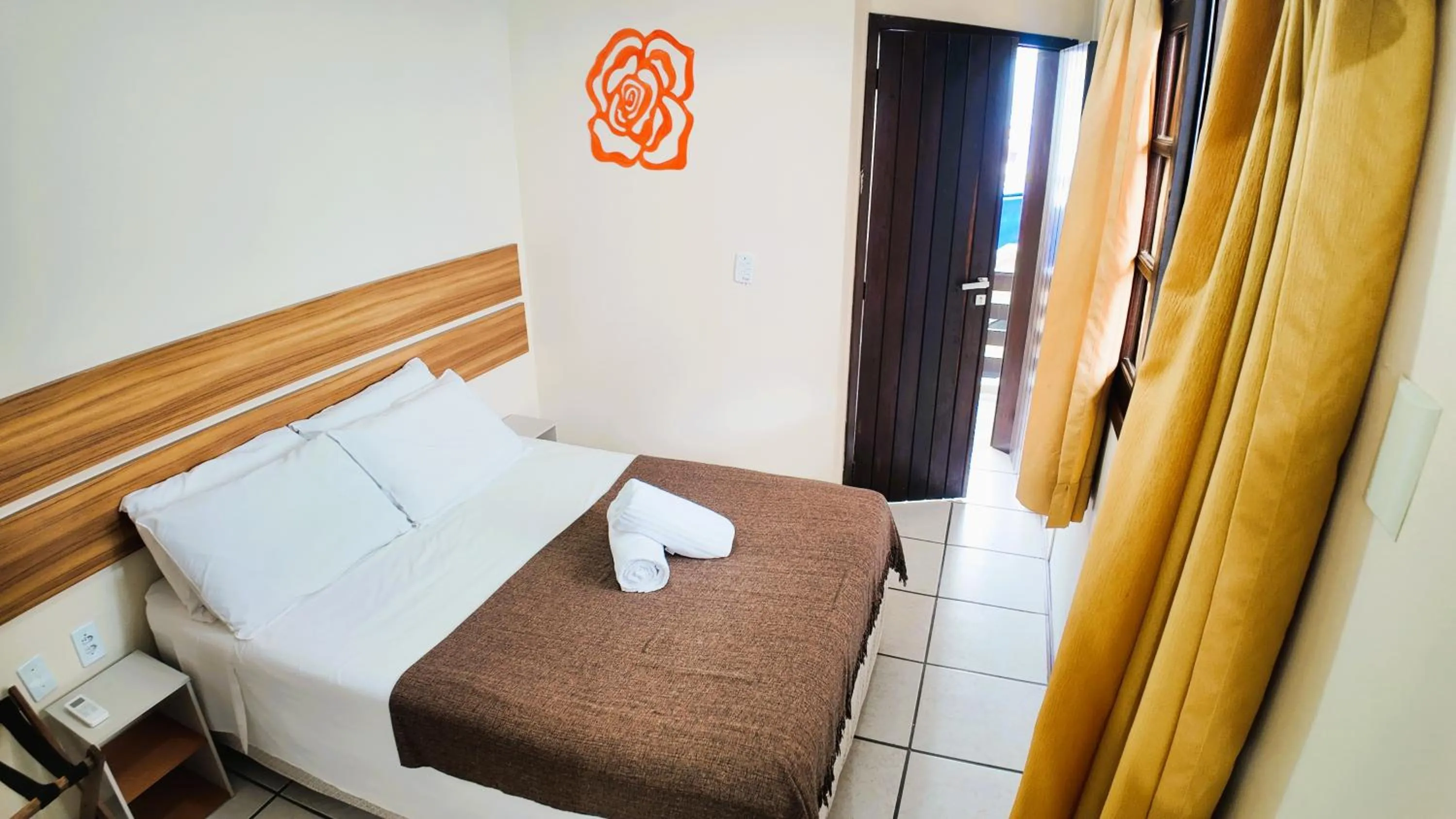 Bedroom, Bed in Água Marinha de Bombas - Bombinhas