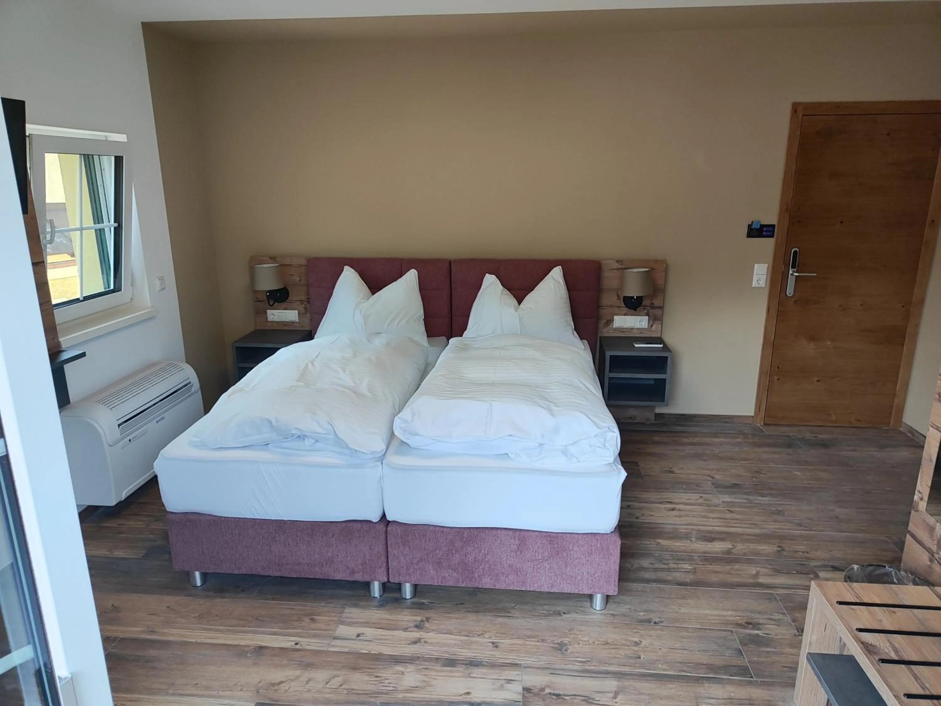 Bed in Hotel-Bad Goisern