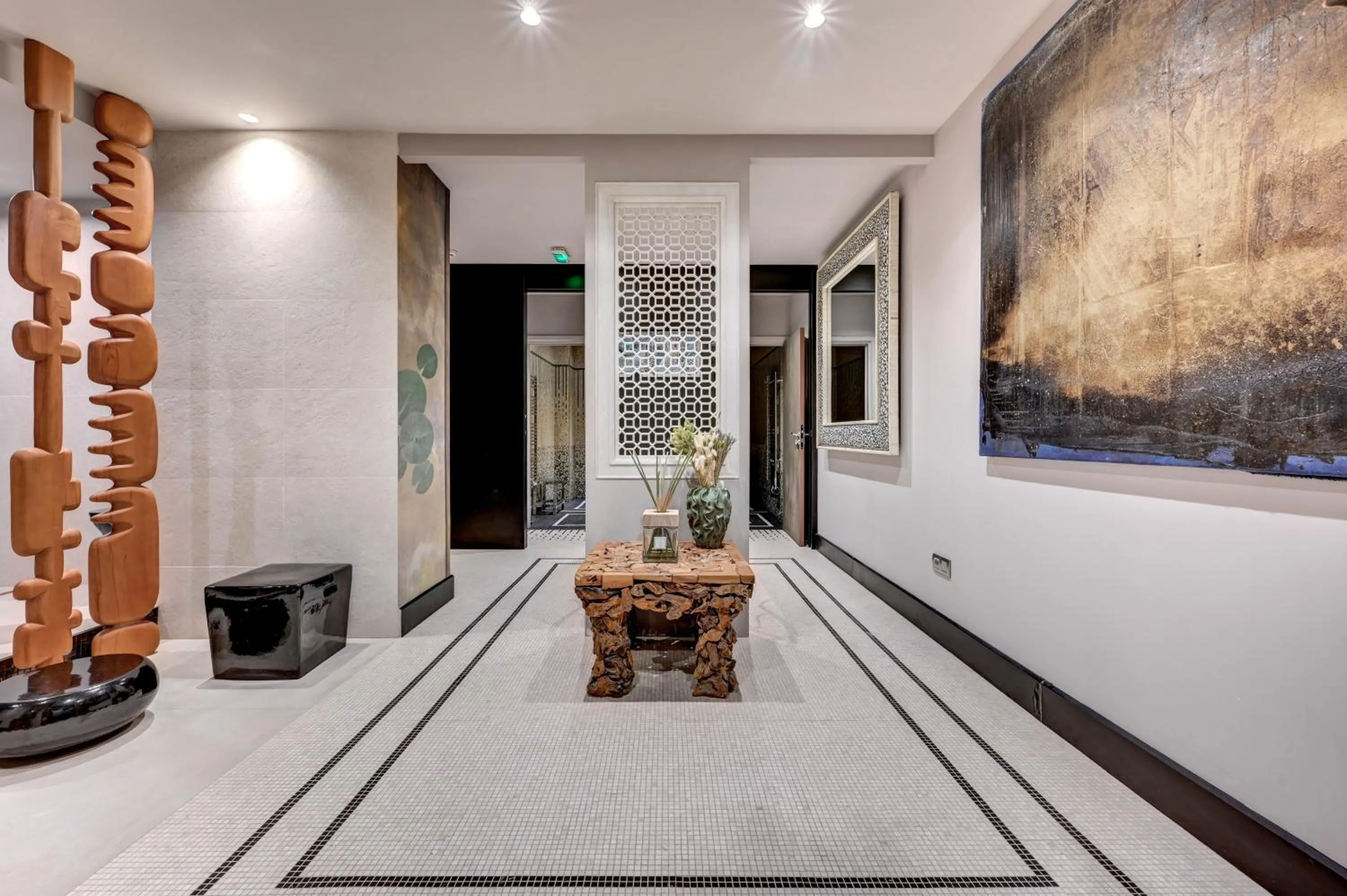 Spa and wellness centre/facilities in Juliana Hotel Paris