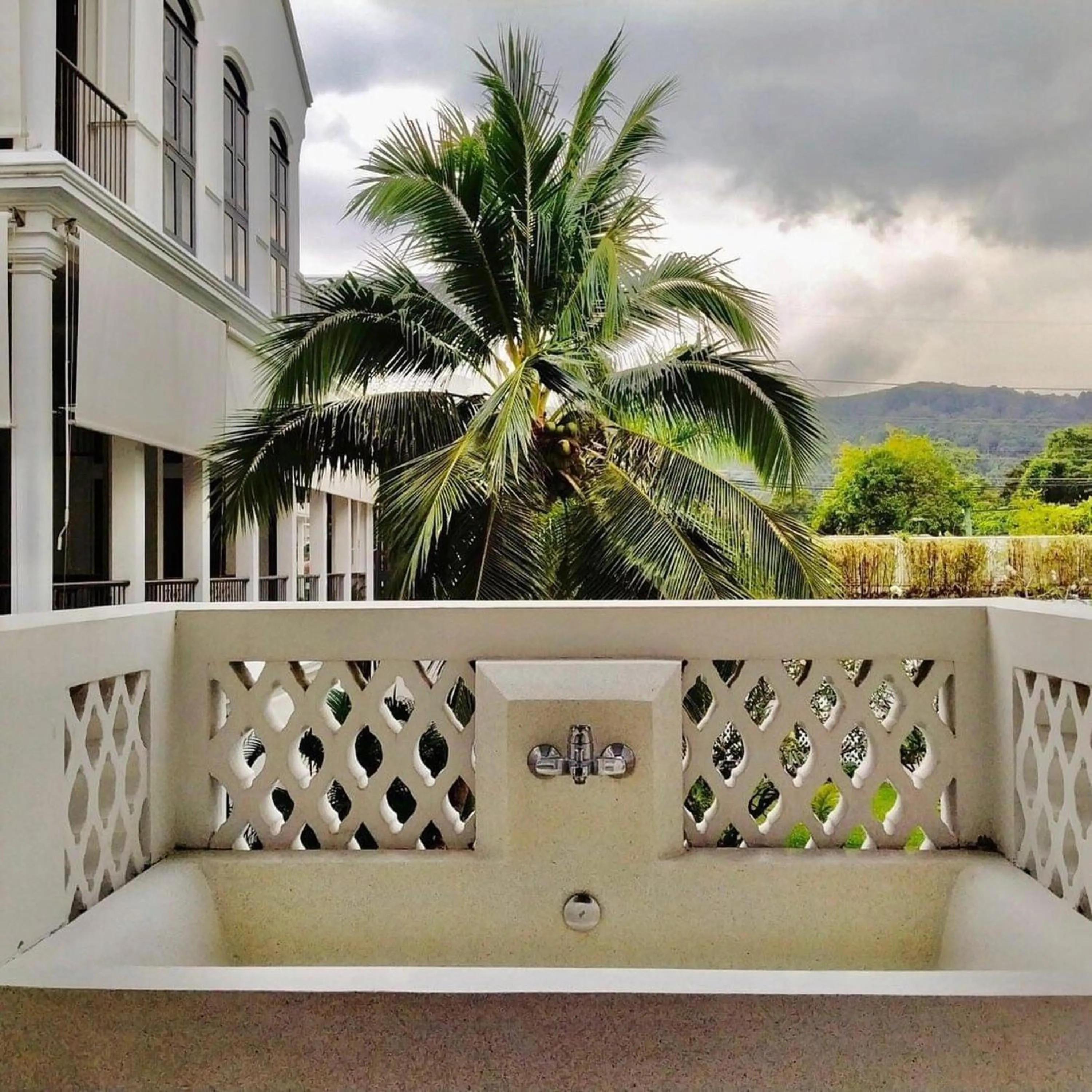 Bath in Little Nyonya Hotel