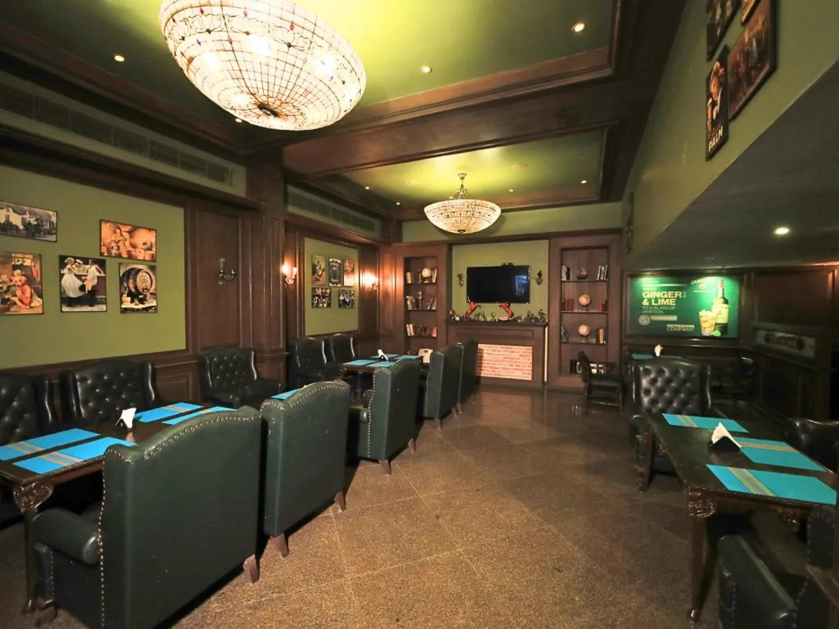 Lounge or bar in D R Utthama Nellore - AM Hotel Kollection