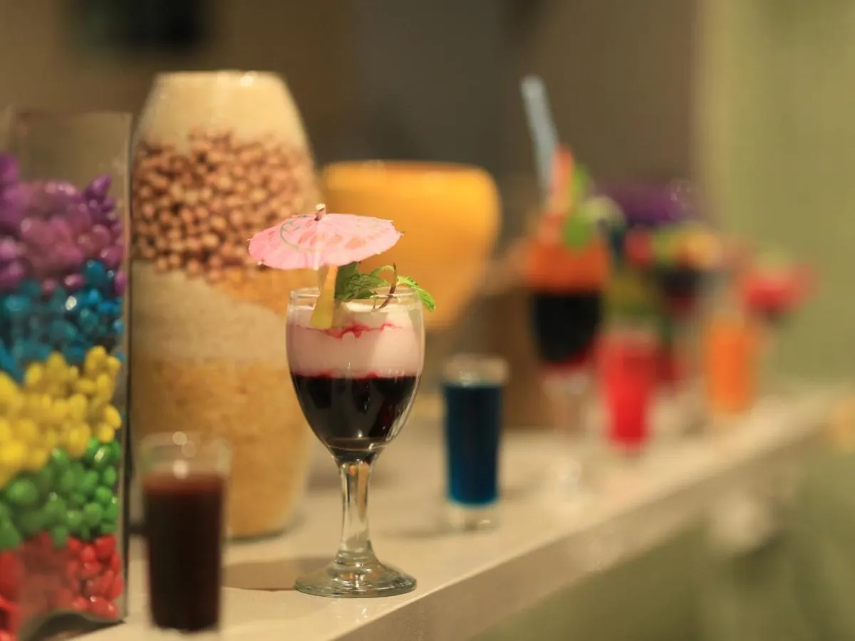 Food and drinks in D R Utthama Nellore - AM Hotel Kollection