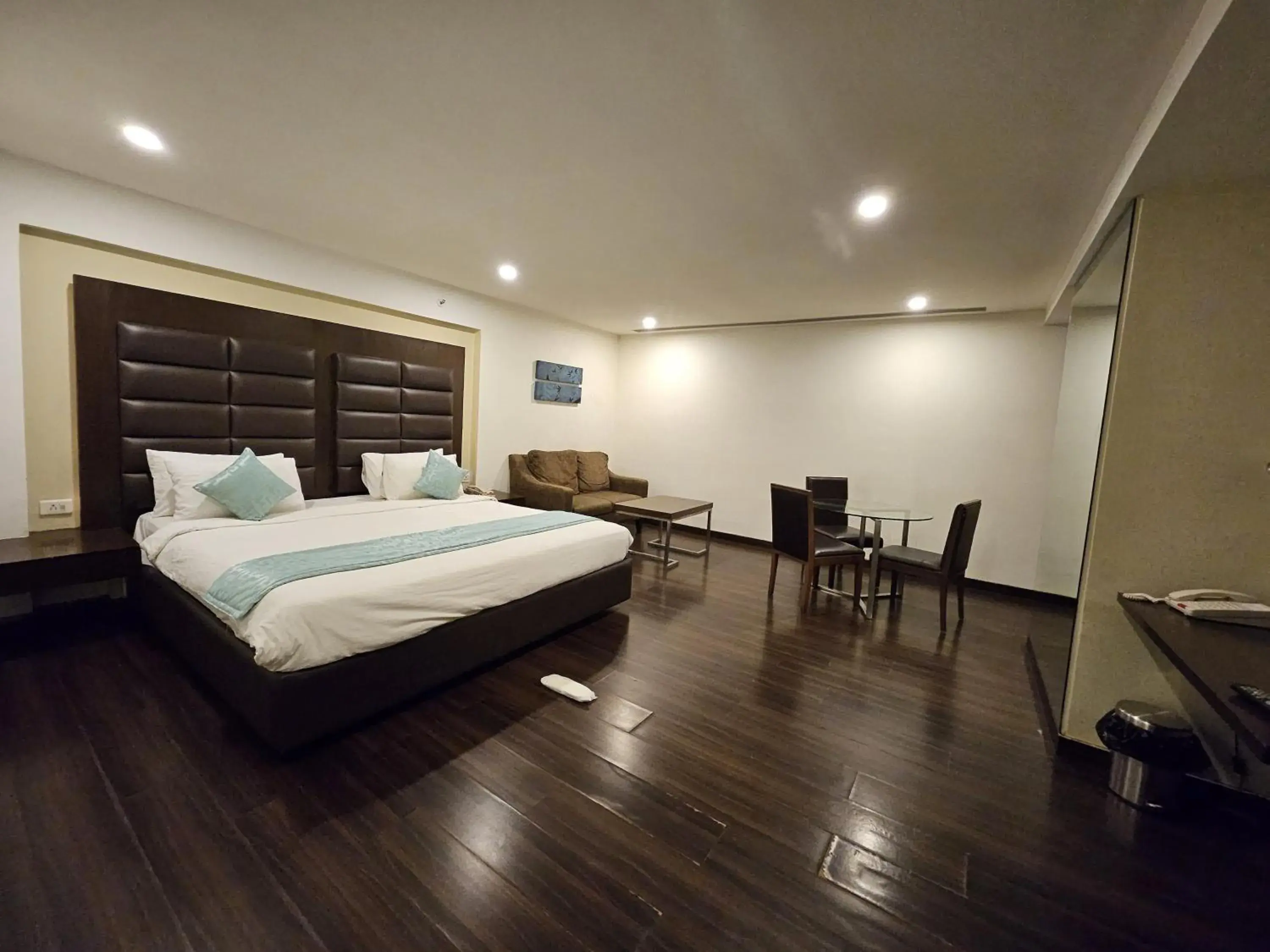 Bed in D R Utthama Nellore - AM Hotel Kollection Bed in D R Utthama Nellore - AM Hotel Kollection