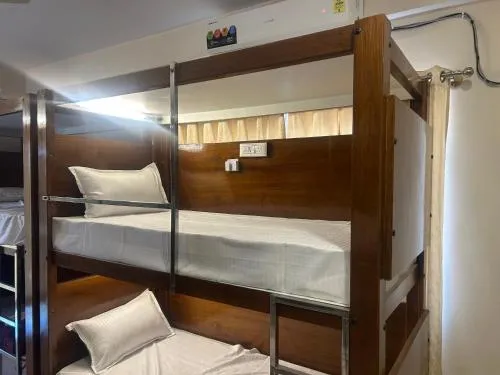 M S Comforts