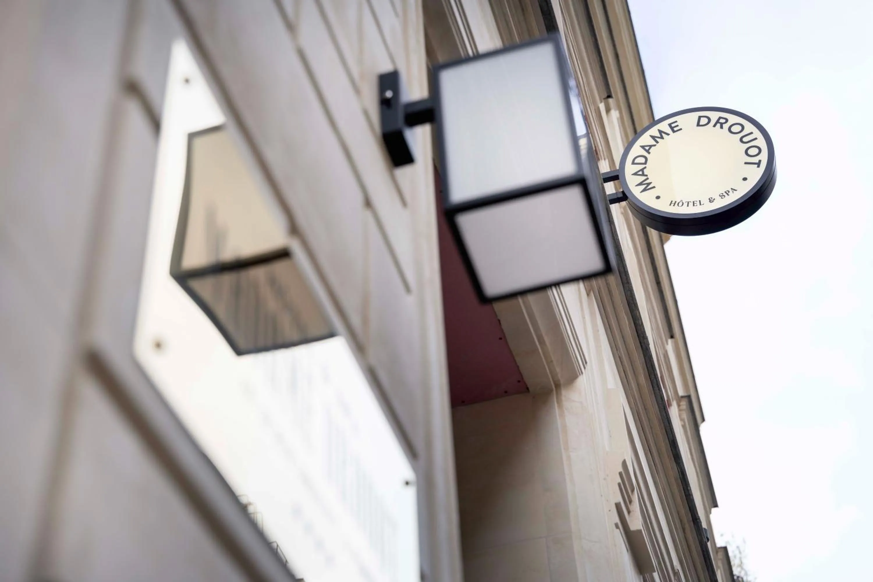 Facade/entrance in Madame Drouot & Spa - Opera