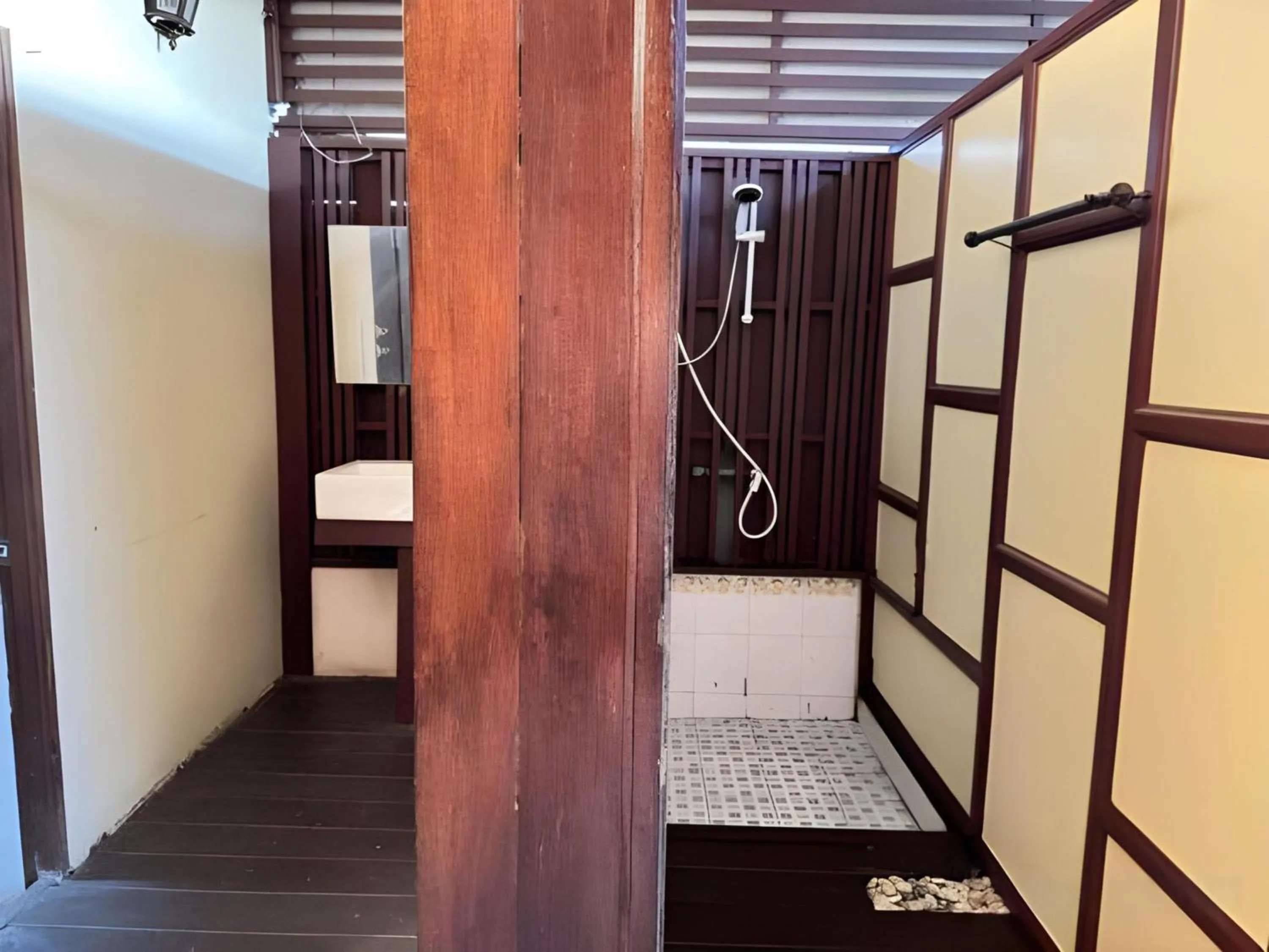 Photo of the whole room in Collection O Bupamontra Chiangmai