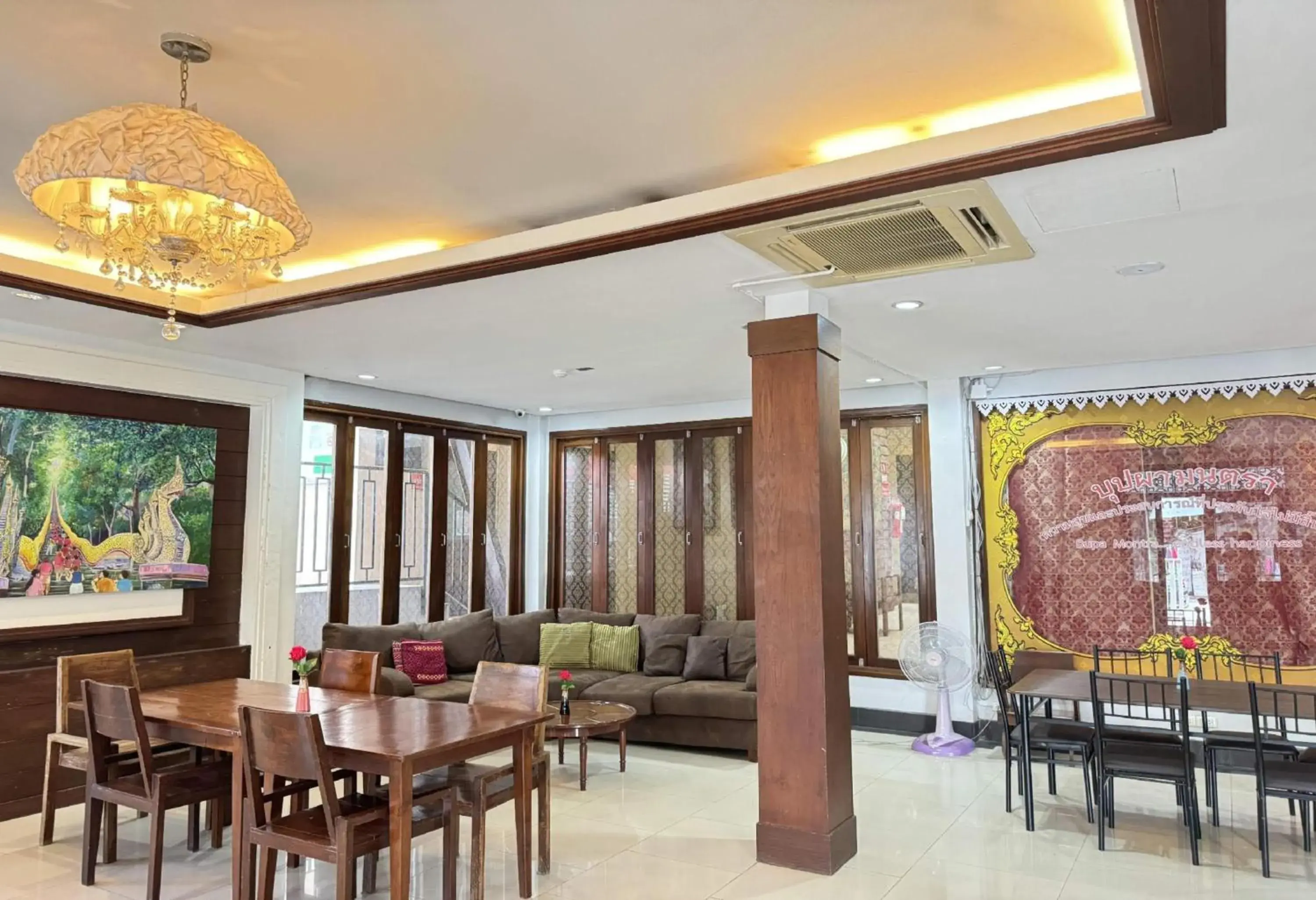 Restaurant/places to eat in Collection O Bupamontra Chiangmai Restaurant/places to eat in Collection O Bupamontra Chiangmai