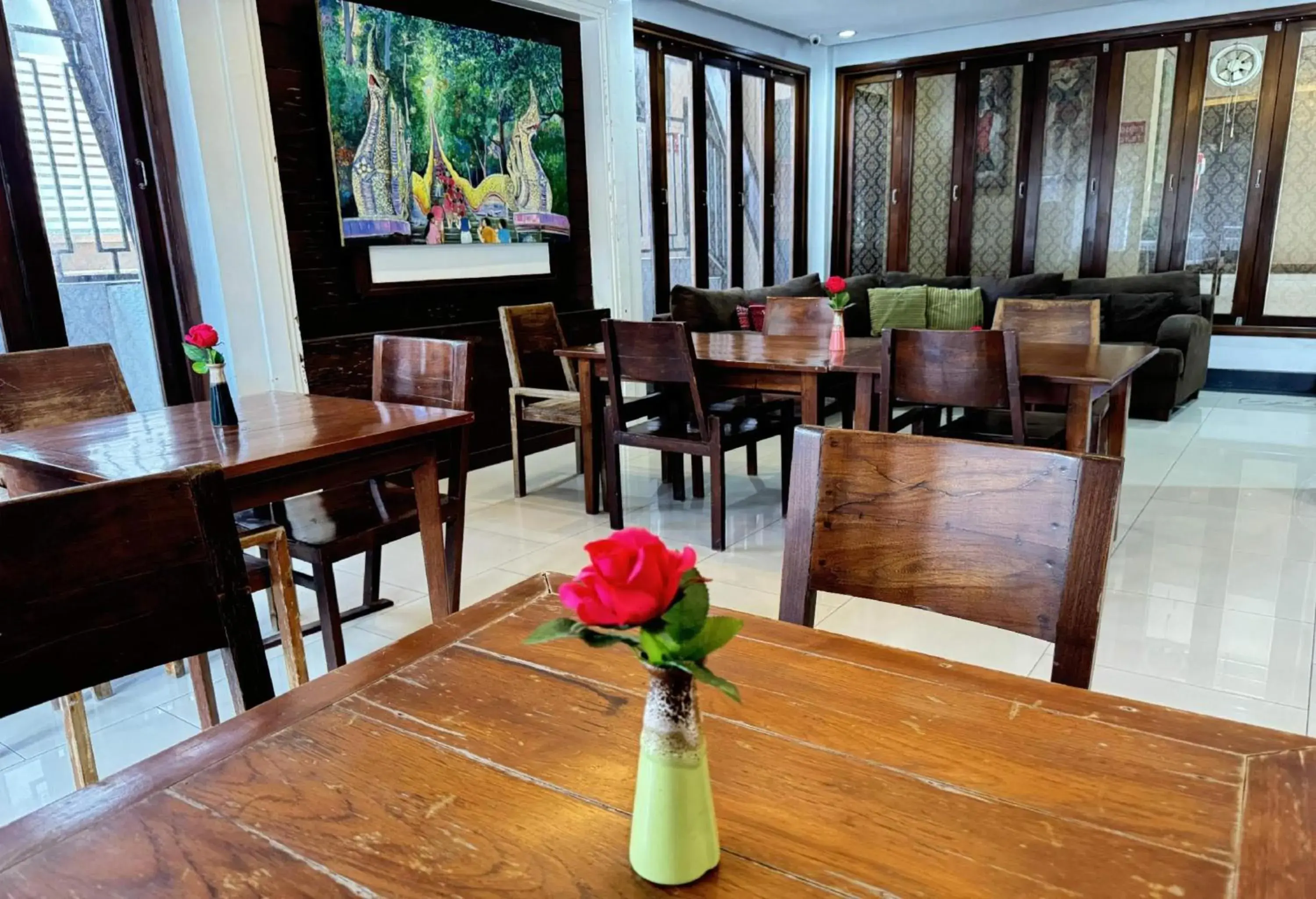 Restaurant/places to eat in Collection O Bupamontra Chiangmai Restaurant/places to eat in Collection O Bupamontra Chiangmai