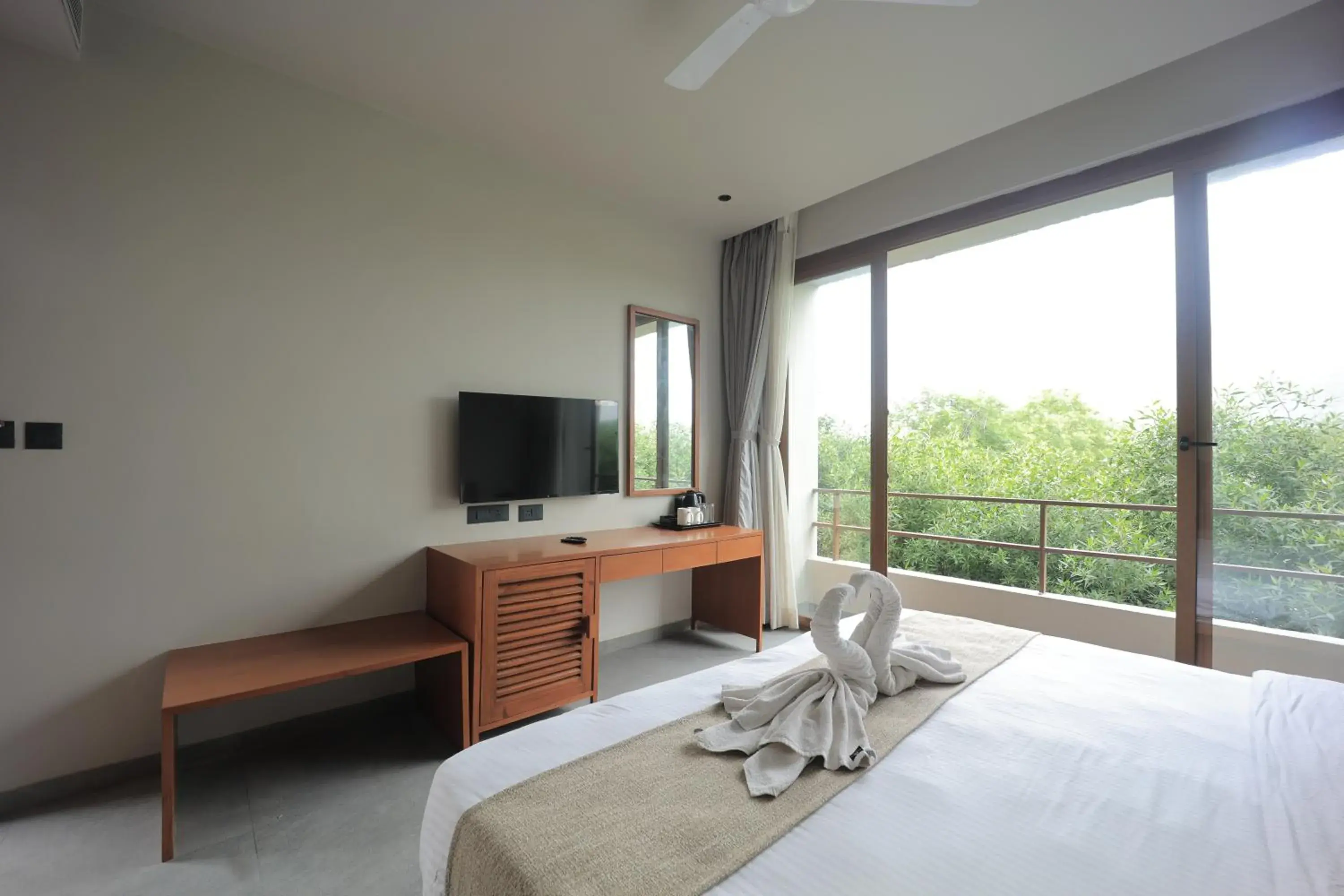 Bed in Club Mahindra Pavagadh, Gujarat Bed in Club Mahindra Pavagadh, Gujarat