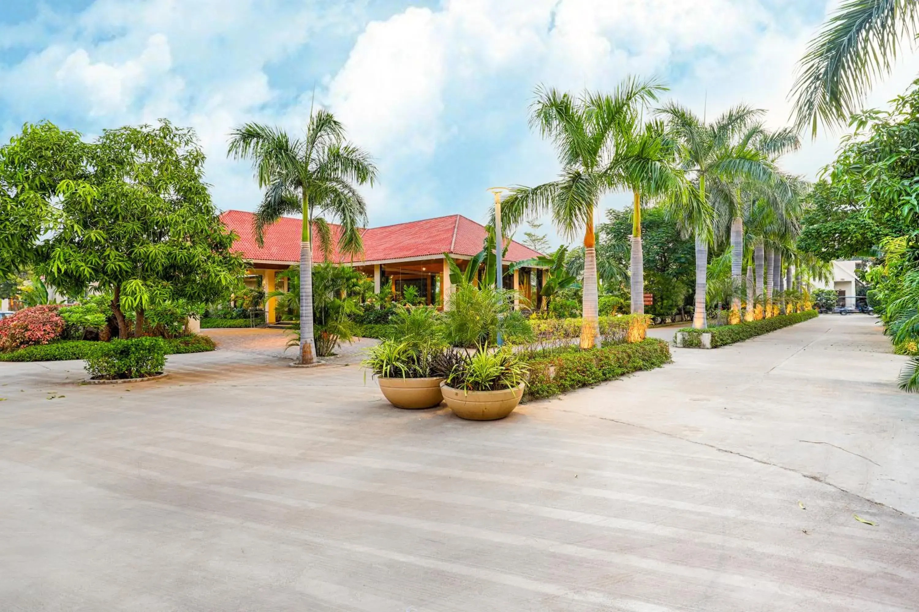 Property building in Club Mahindra Pavagadh, Gujarat Property building in Club Mahindra Pavagadh, Gujarat