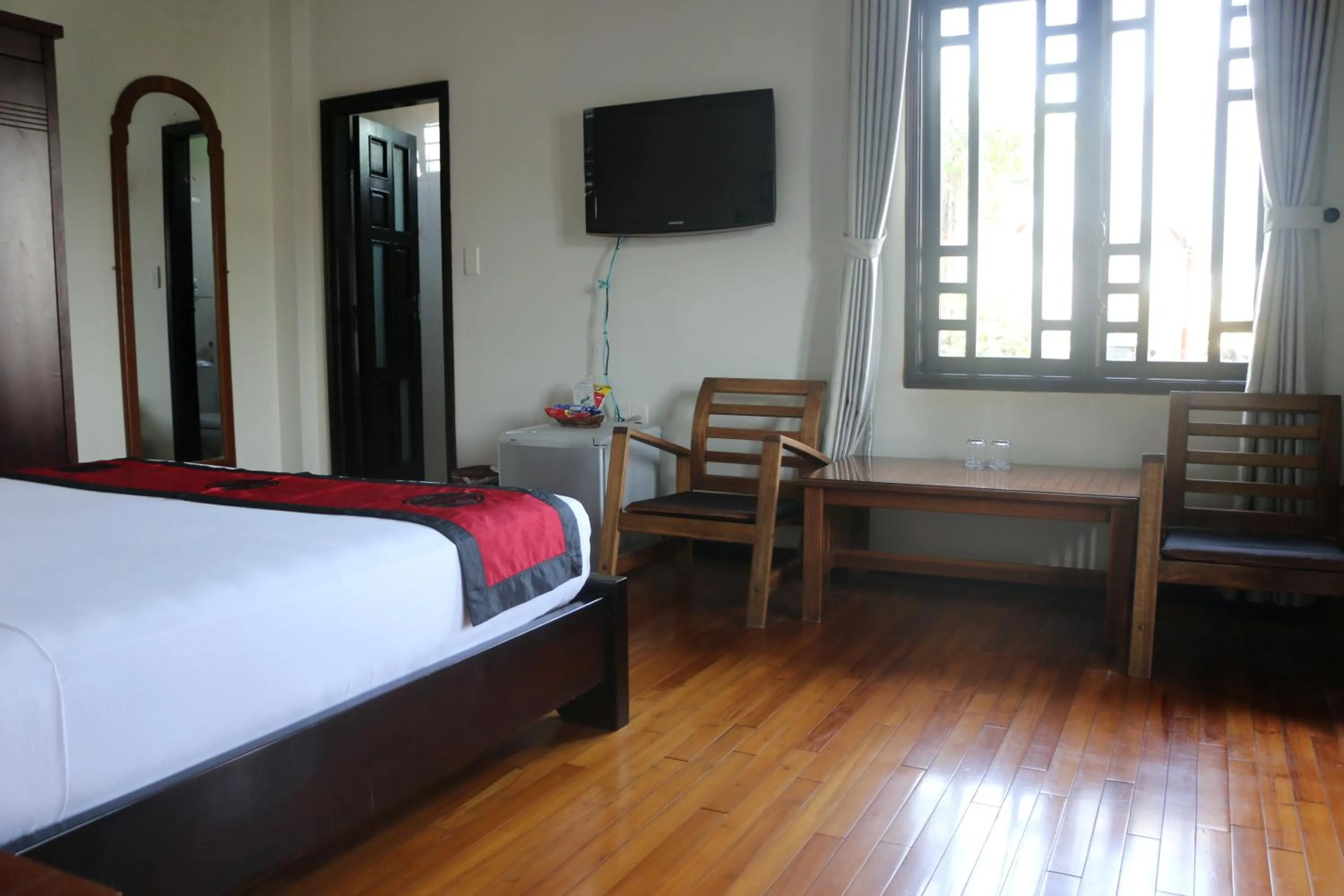 Photo of the whole room, Bed in Green CoCo HomeStay