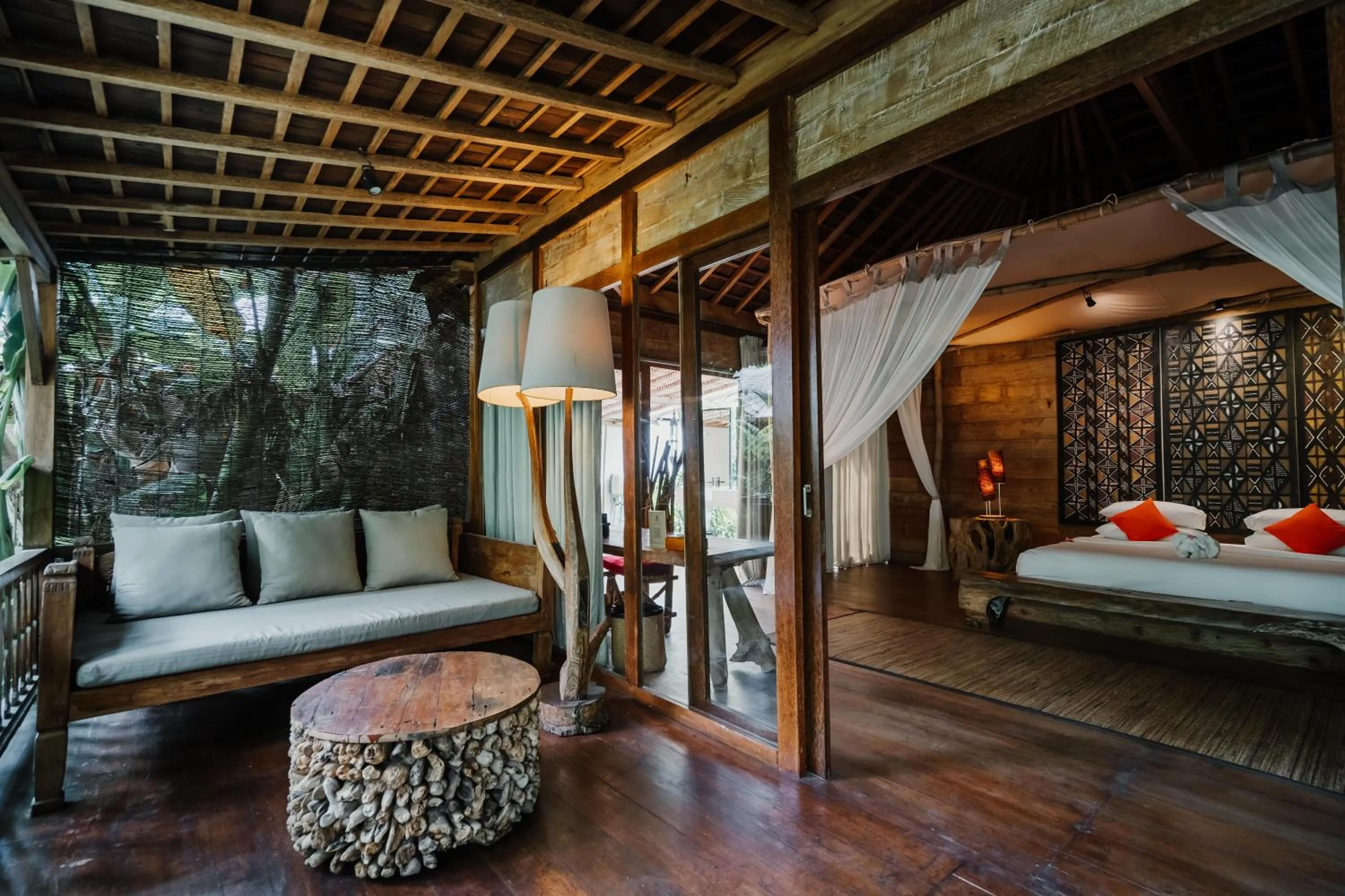 Property building, Bed in Kropak Canggu