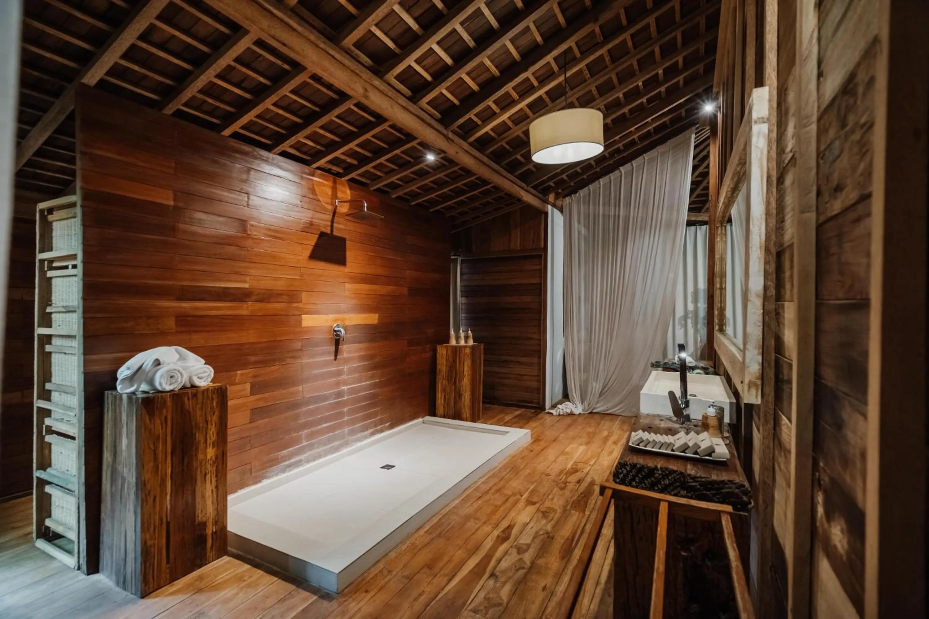 Bathroom, Bed in Kropak Canggu