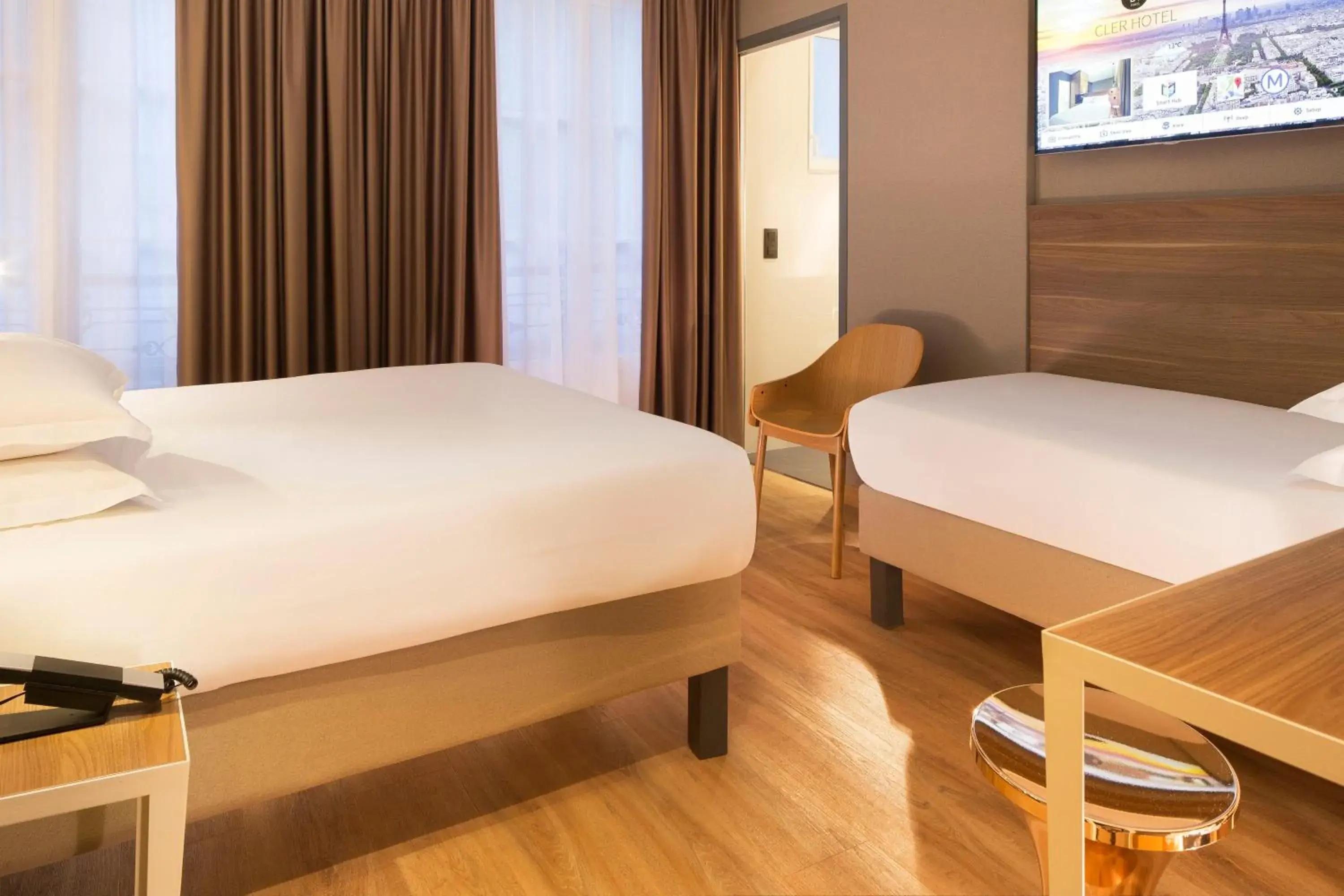 Triple Room in Cler Hotel Triple Room in Cler Hotel