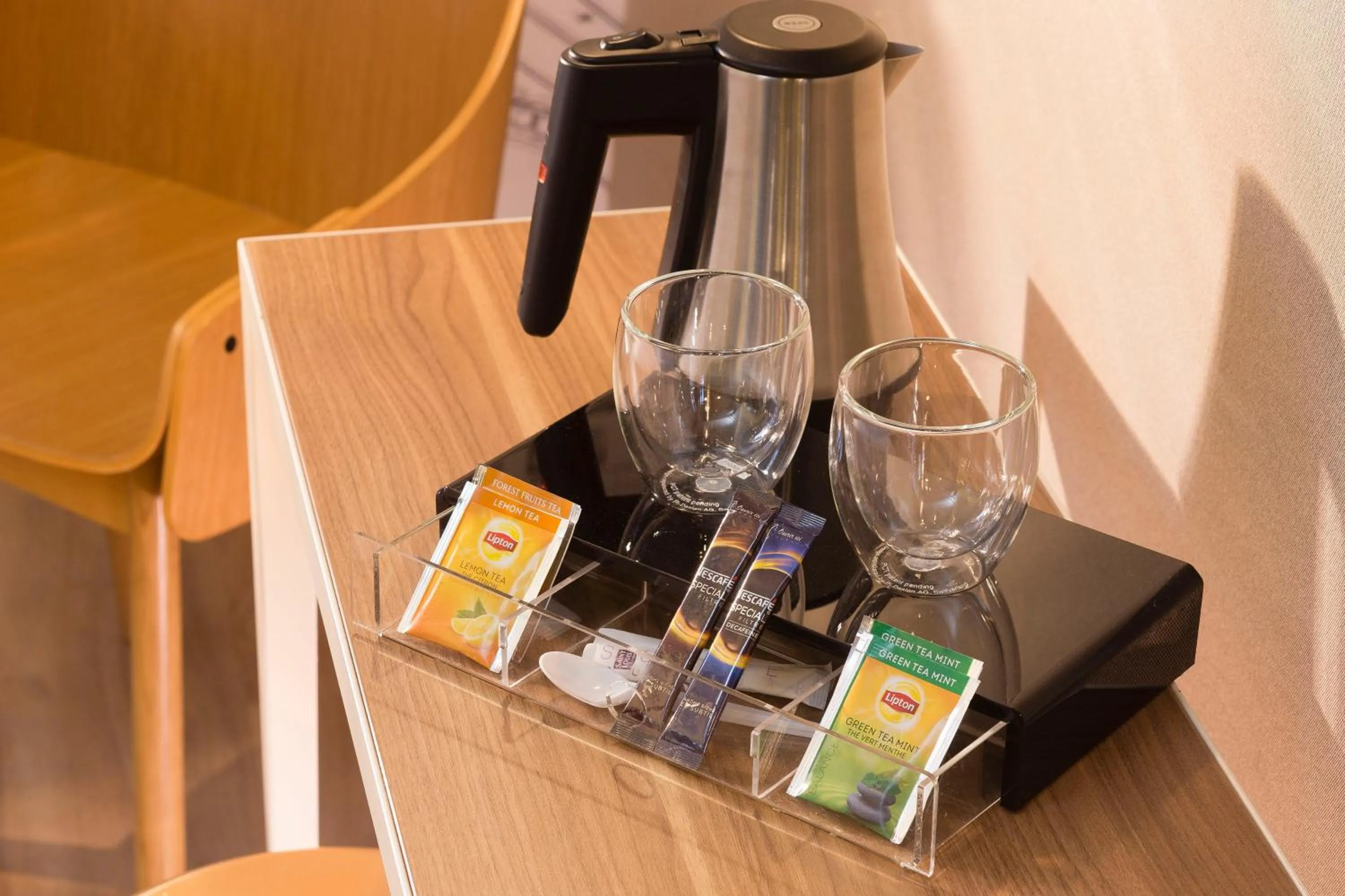 Coffee/tea facilities in Cler Hotel