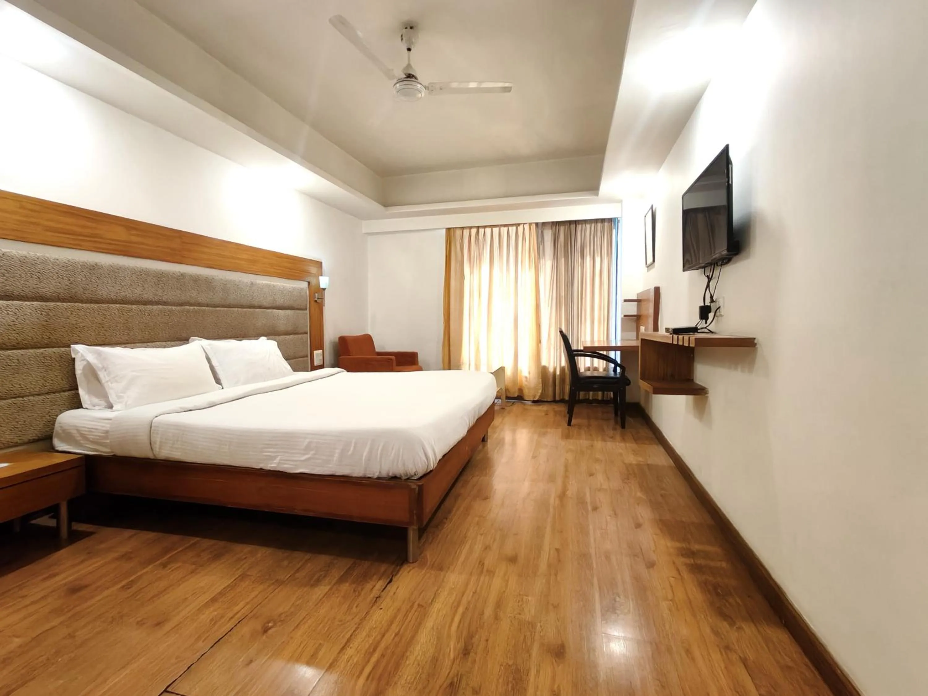 Photo of the whole room, Bed in The Sky Comfort, Ahmedabad