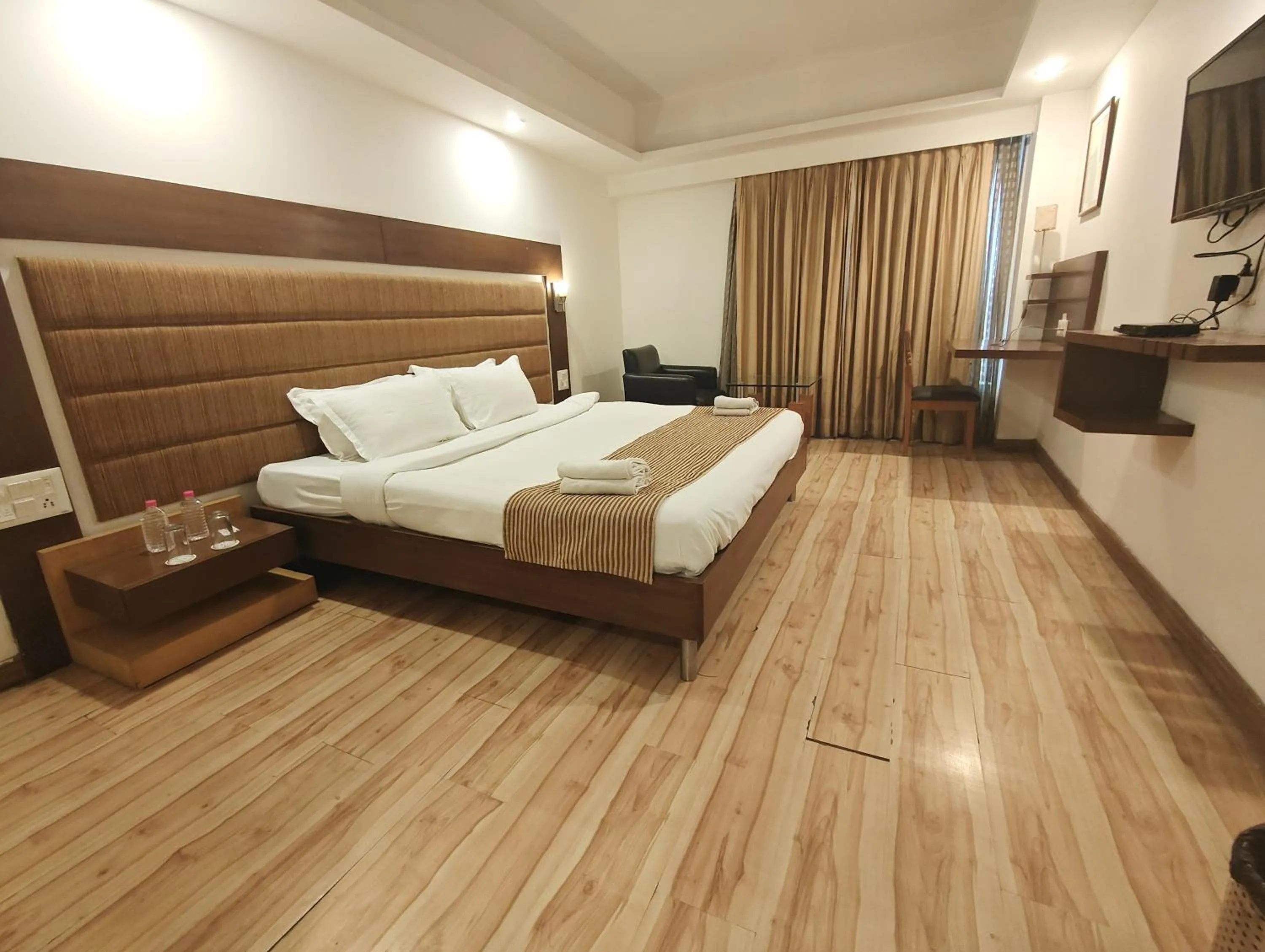 Photo of the whole room, Bed in The Sky Comfort, Ahmedabad