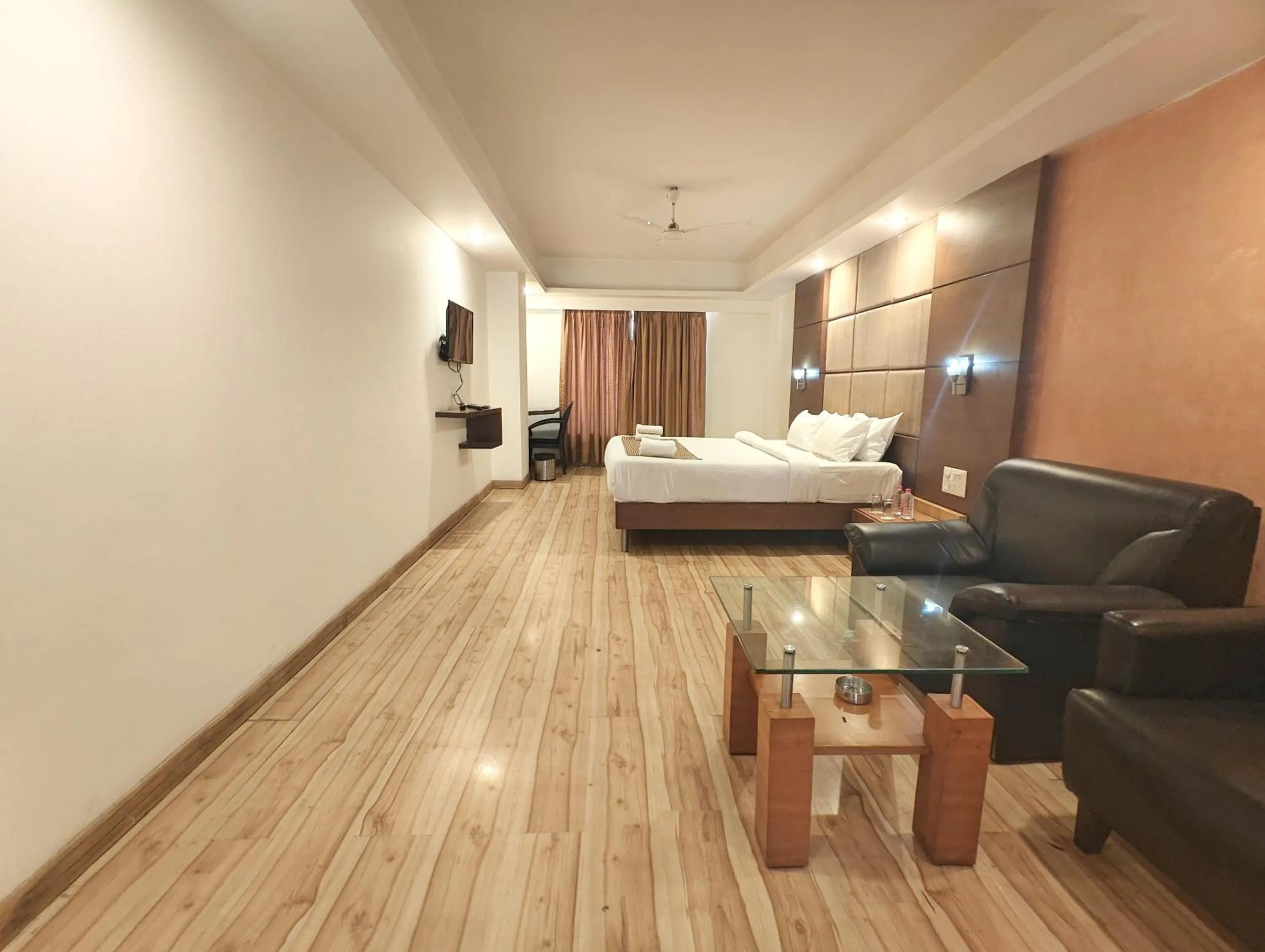 Photo of the whole room, Bed in The Sky Comfort, Ahmedabad