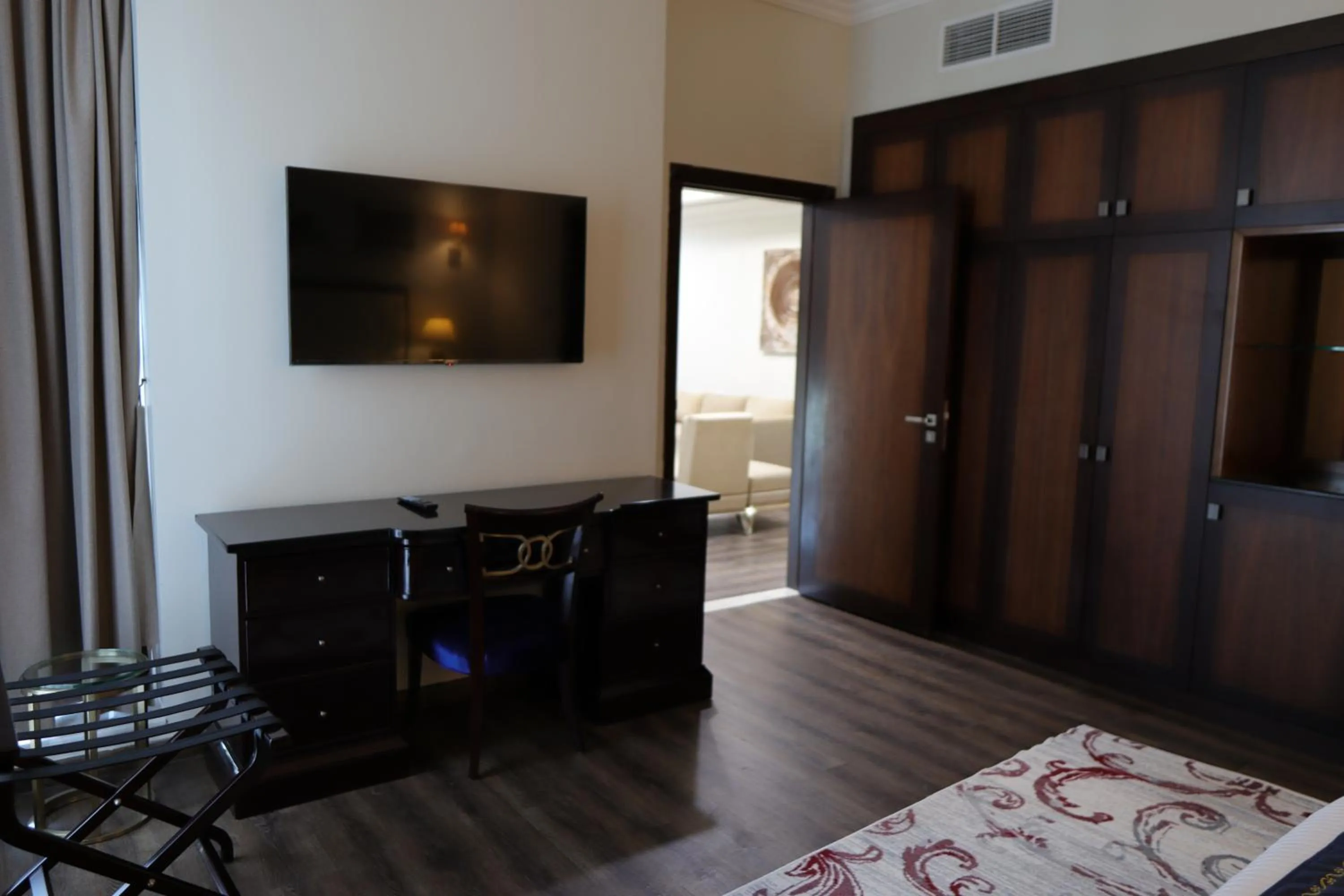 Bed in Seven Seas Hotel