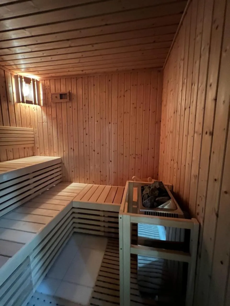 Sauna in Seven Seas Hotel