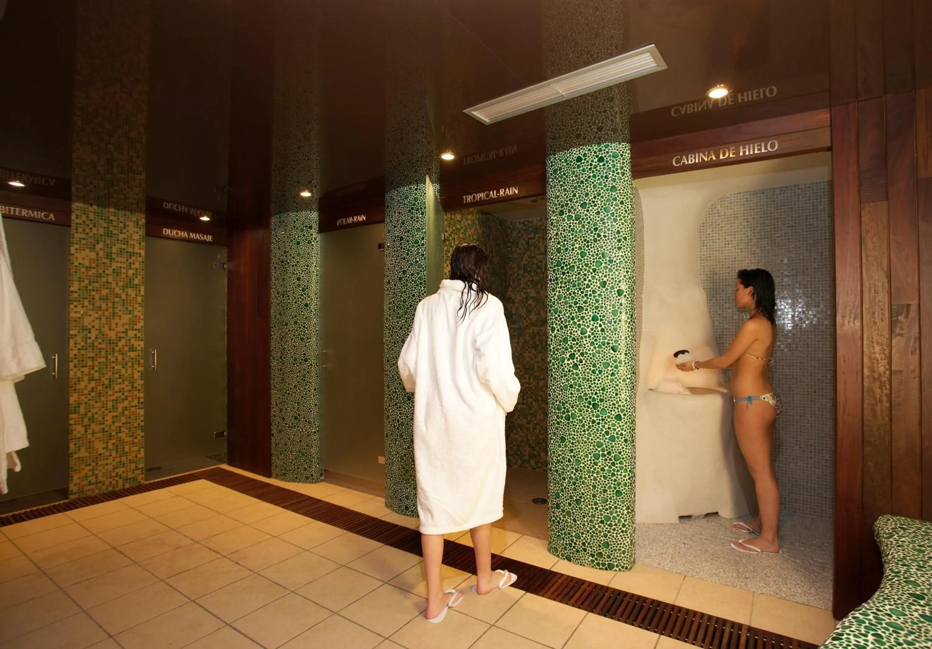 Spa and wellness centre/facilities in Hotel La Trufa Negra