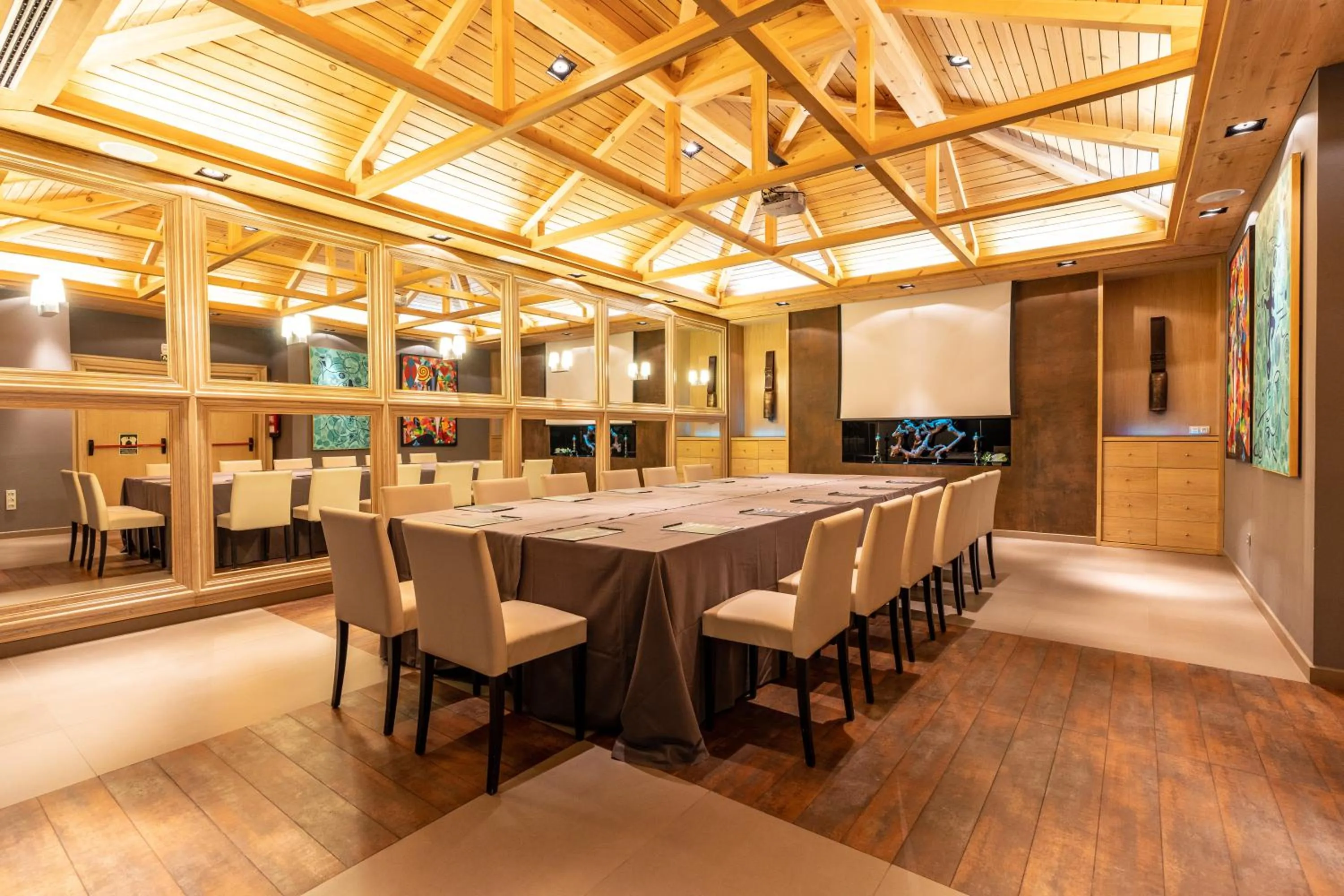 Banquet/Function facilities in Hotel La Trufa Negra