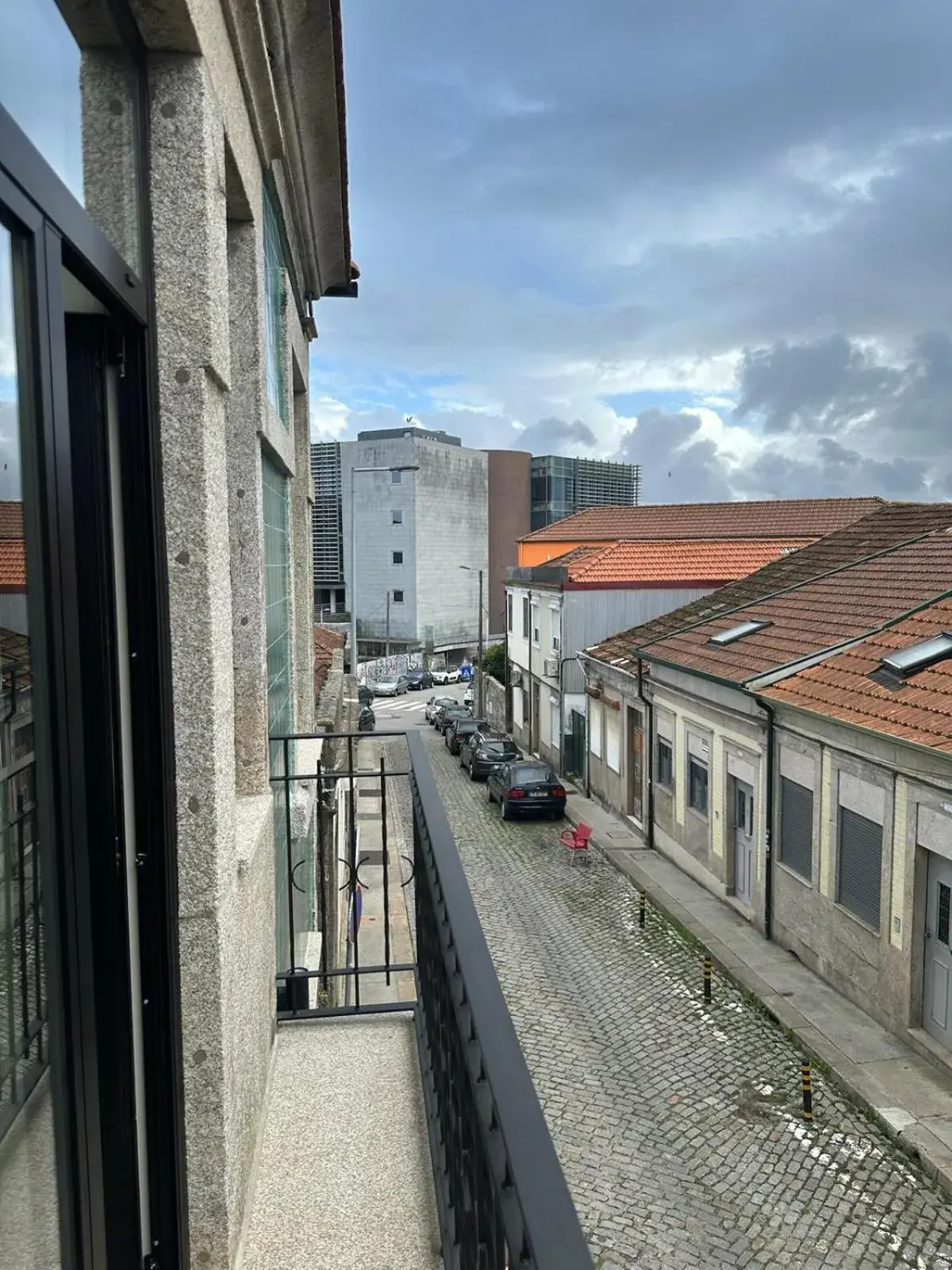 View (from property/room) in Oporto Station Hostel & Rooms View (from property/room) in Oporto Station Hostel & Rooms