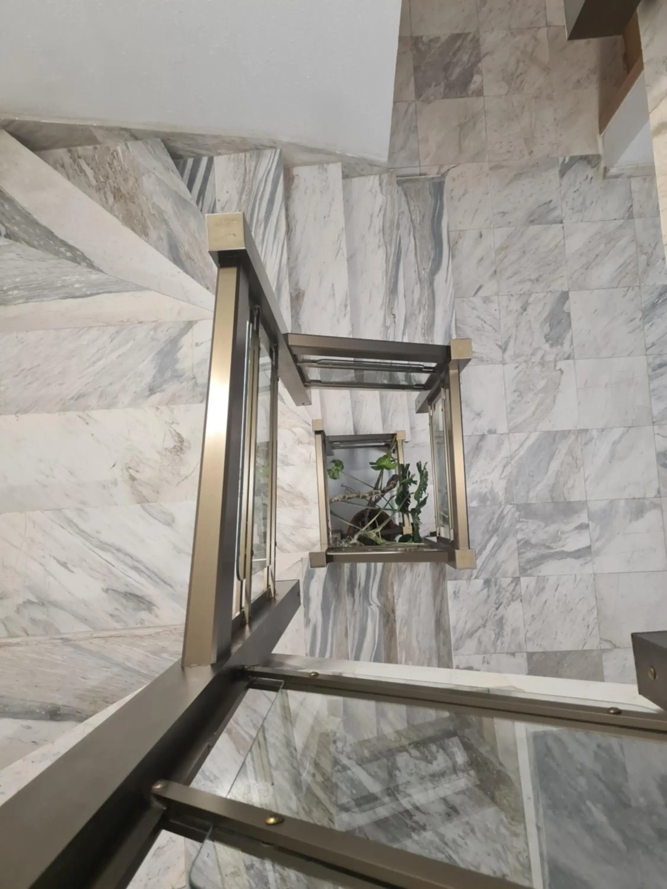 Facade/entrance in Fera Facade/entrance in Fera