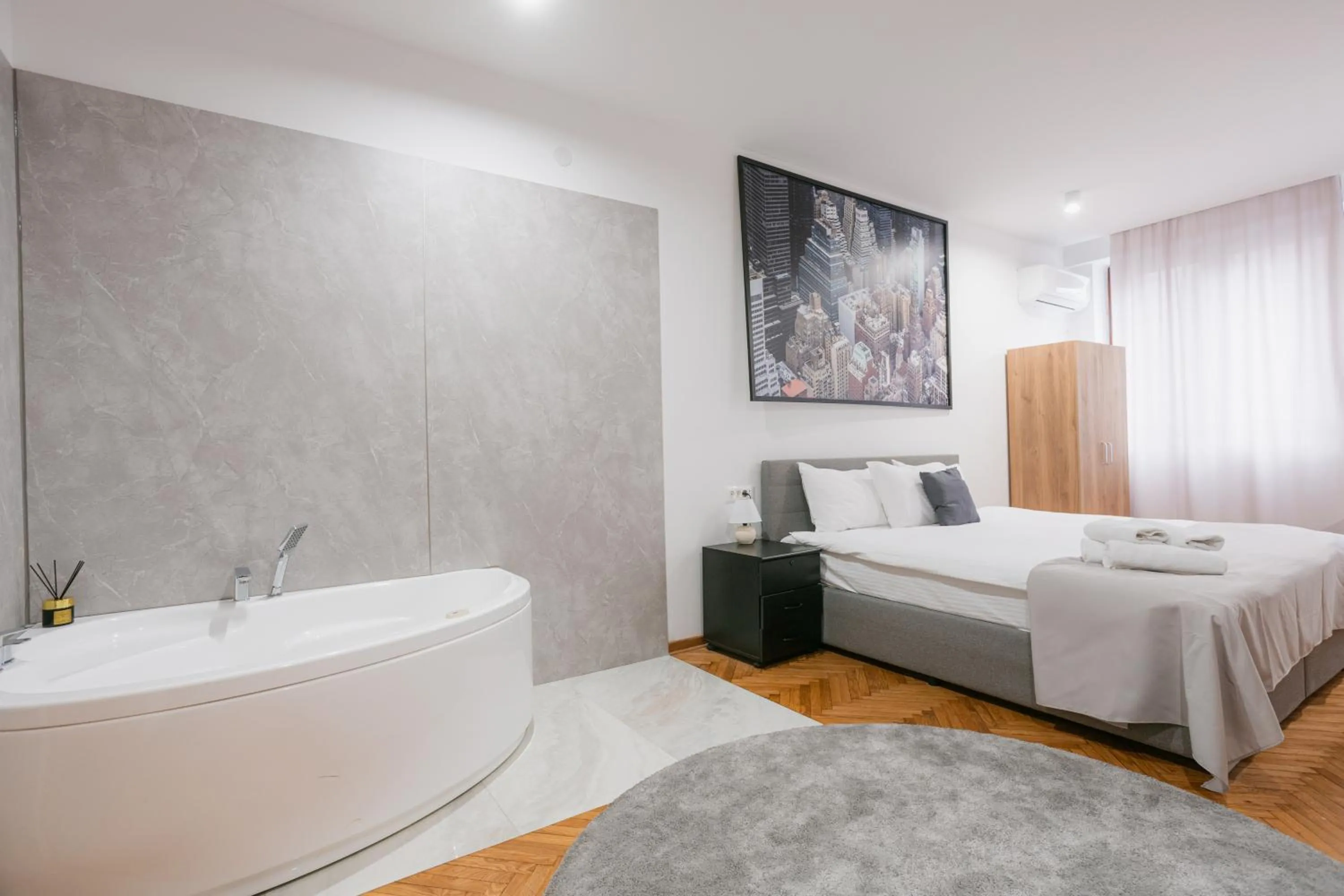 Bedroom, Bed in Fera