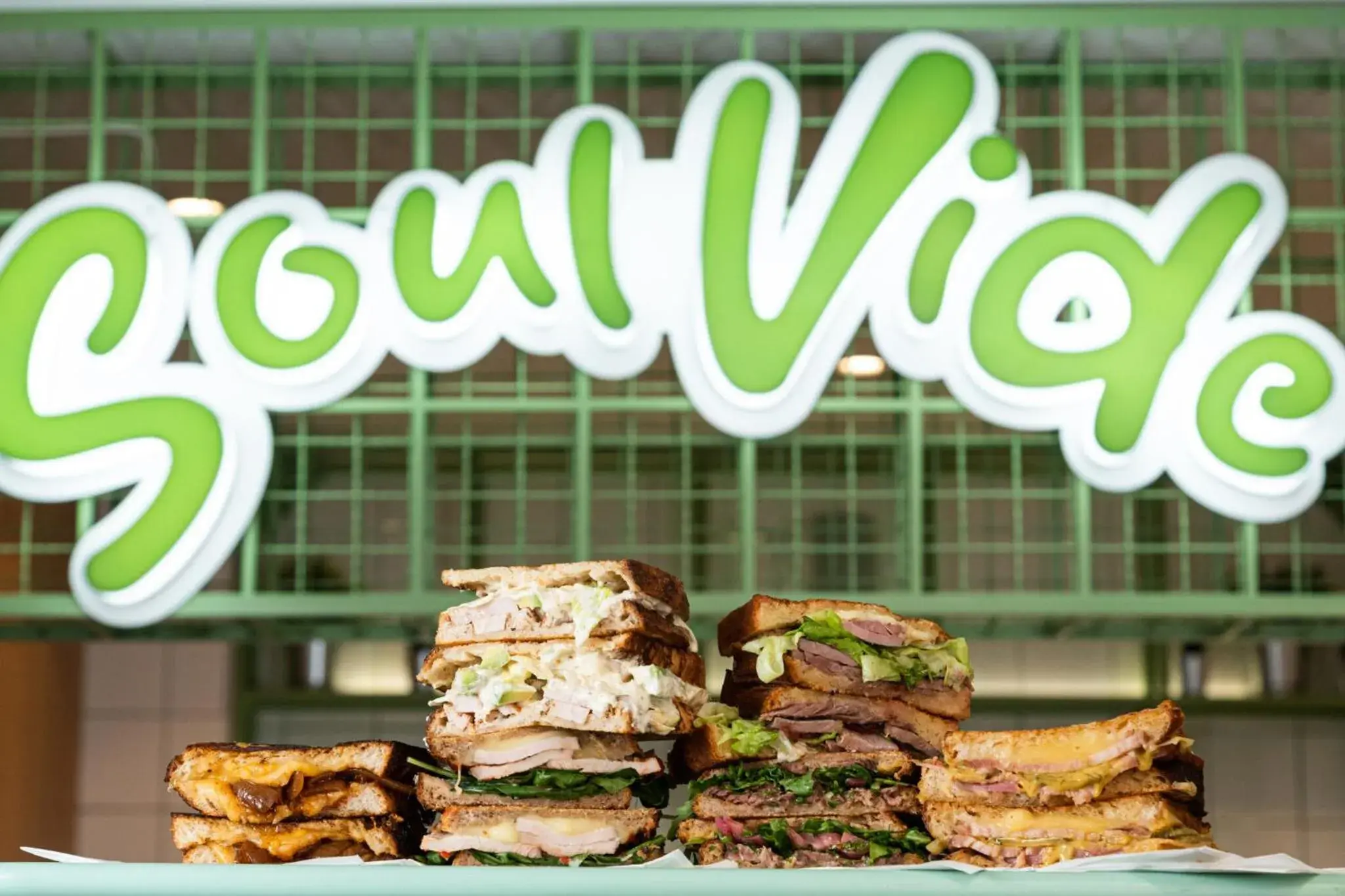 Restaurant/places to eat in Fera Restaurant/places to eat in Fera