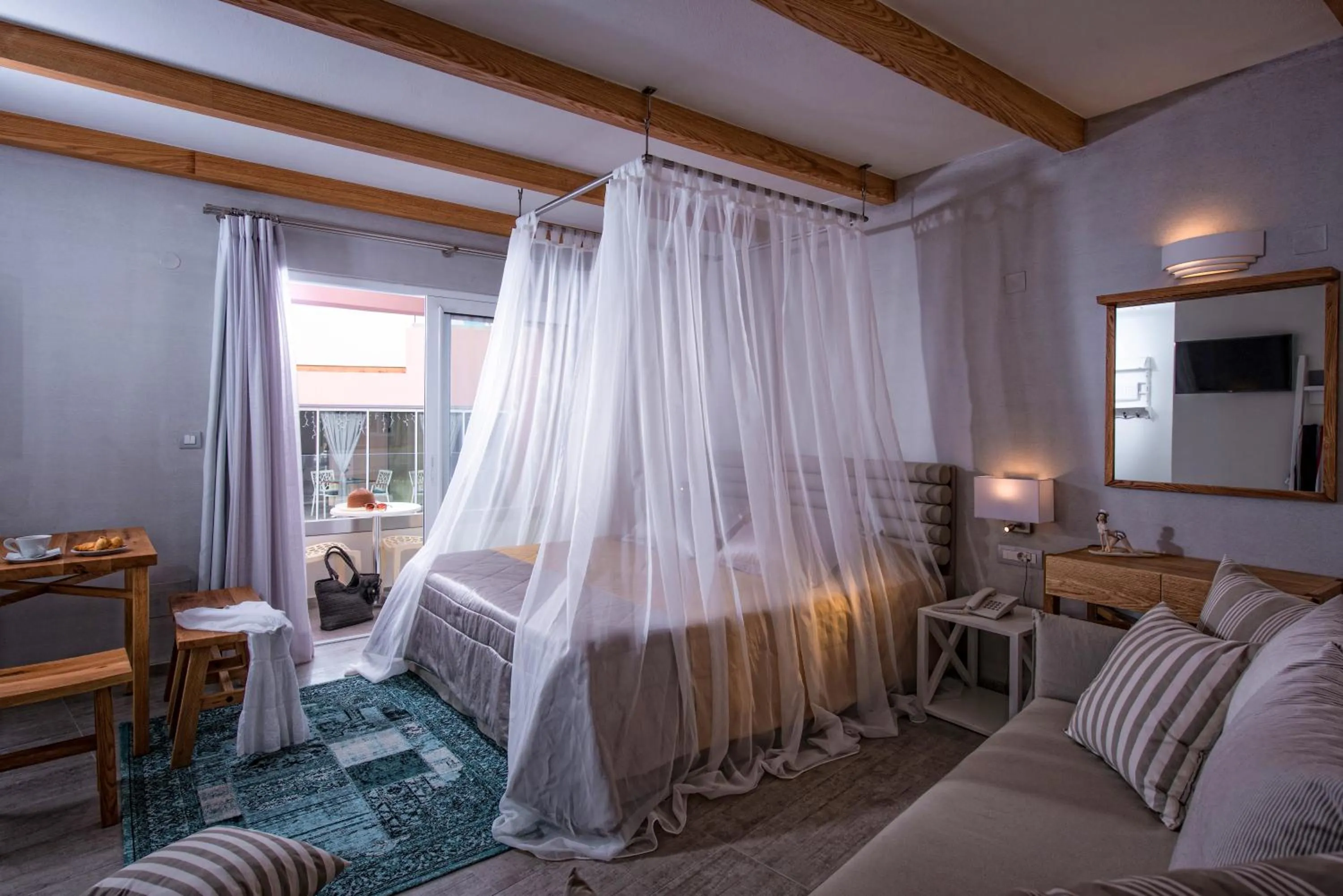 Day, Bed in Omiros Boutique Hotel (Adults Only)