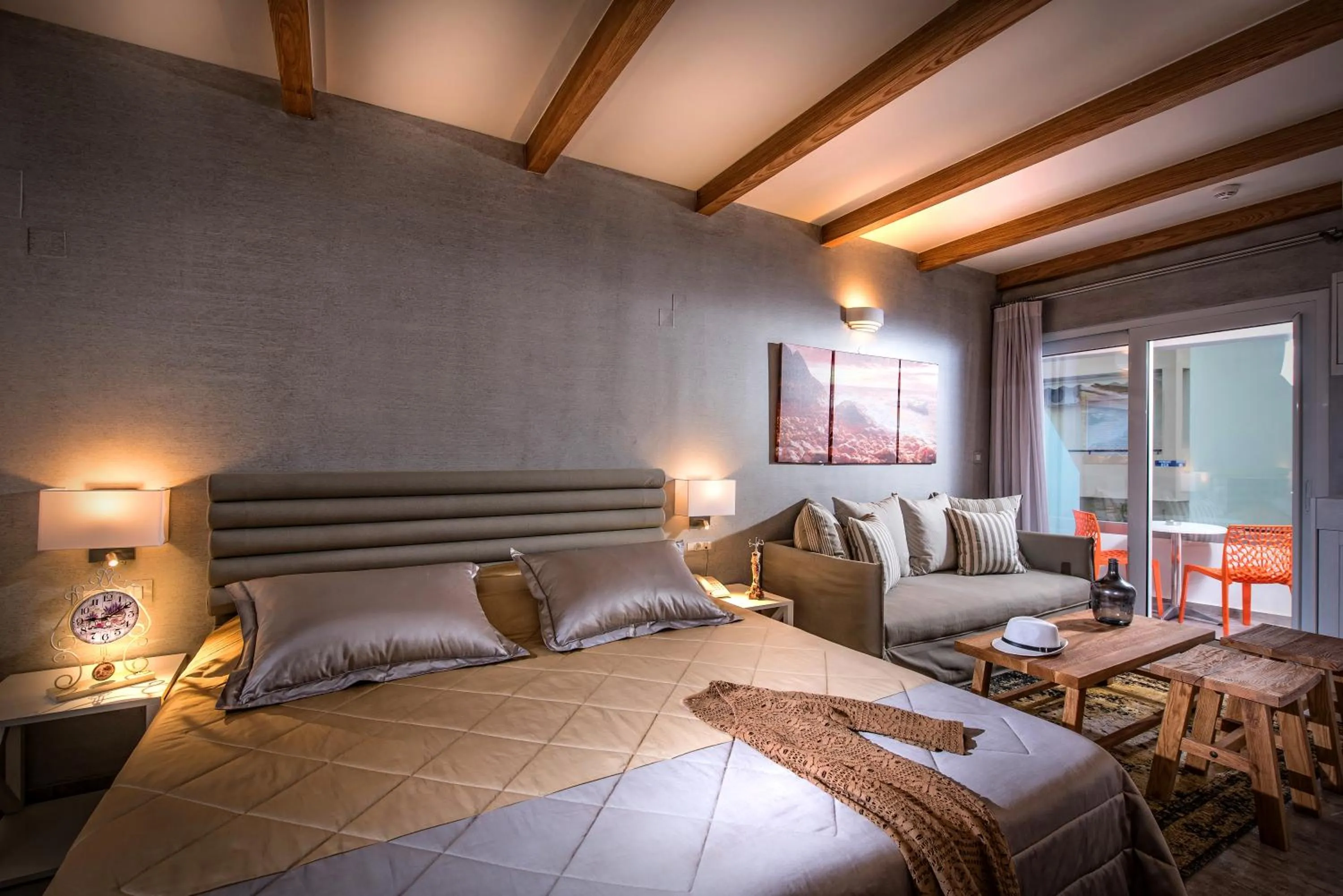 Photo of the whole room, Bed in Omiros Boutique Hotel (Adults Only)