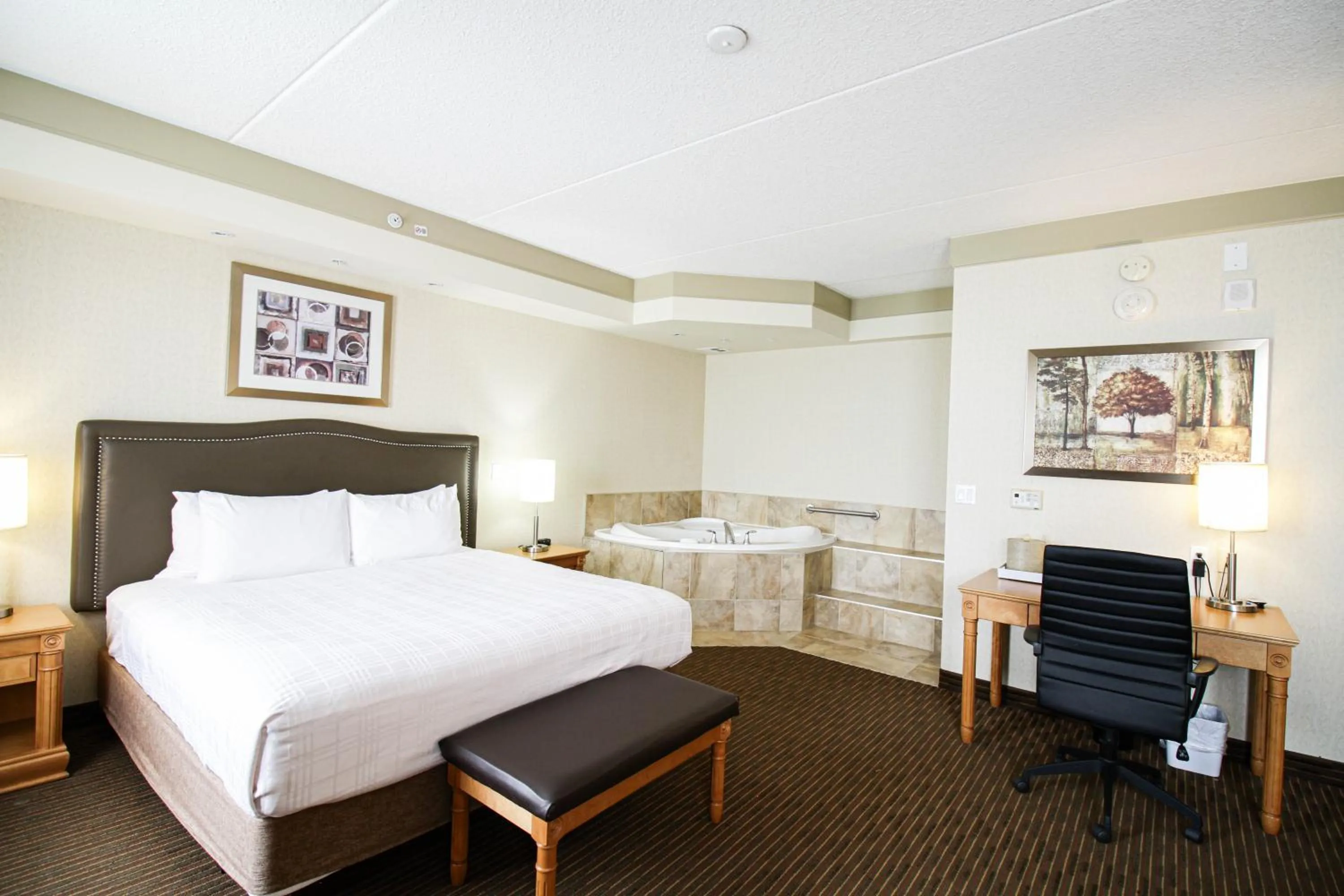 Waterloo Suites Hotel