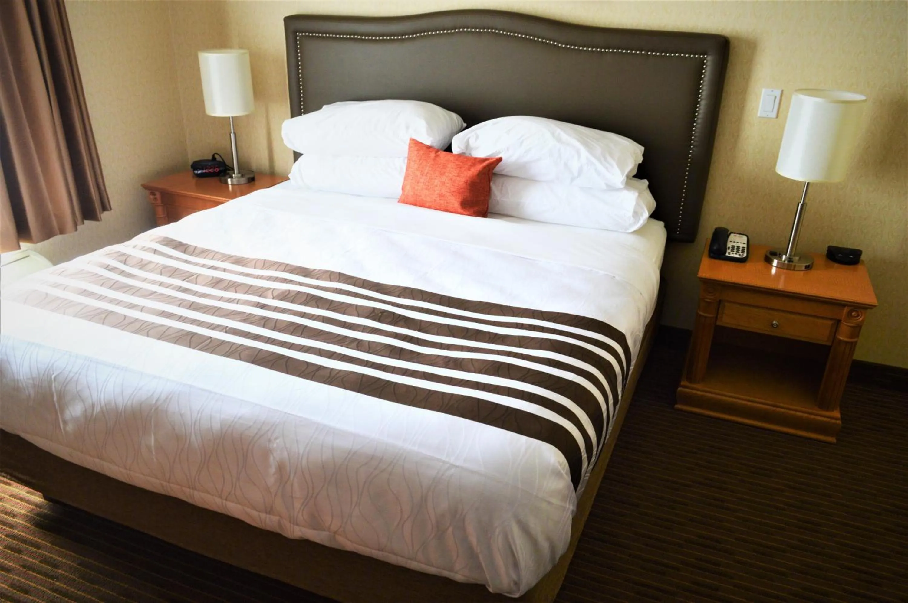 Waterloo Suites Hotel