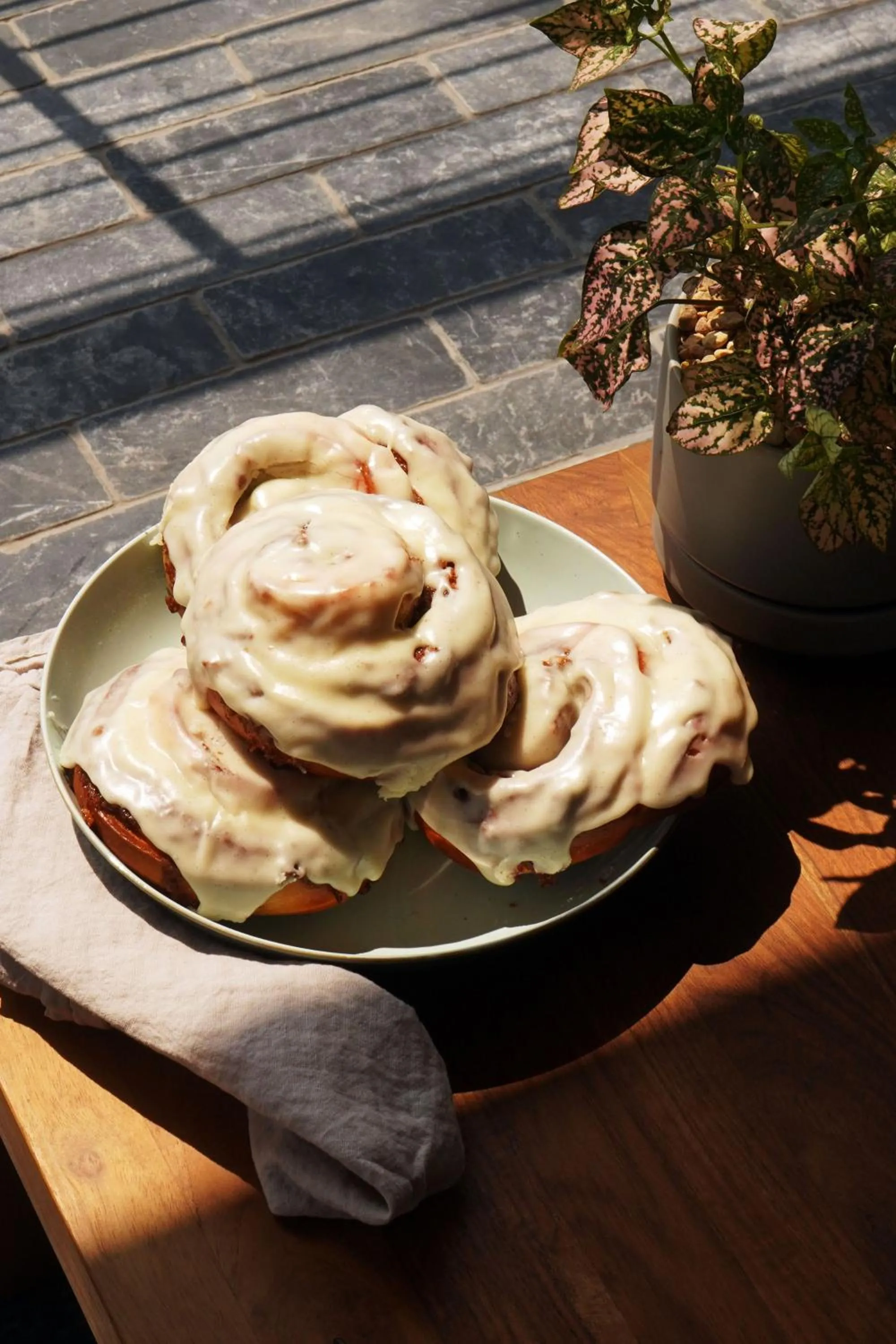 Restaurant/places to eat in Albert Hotel