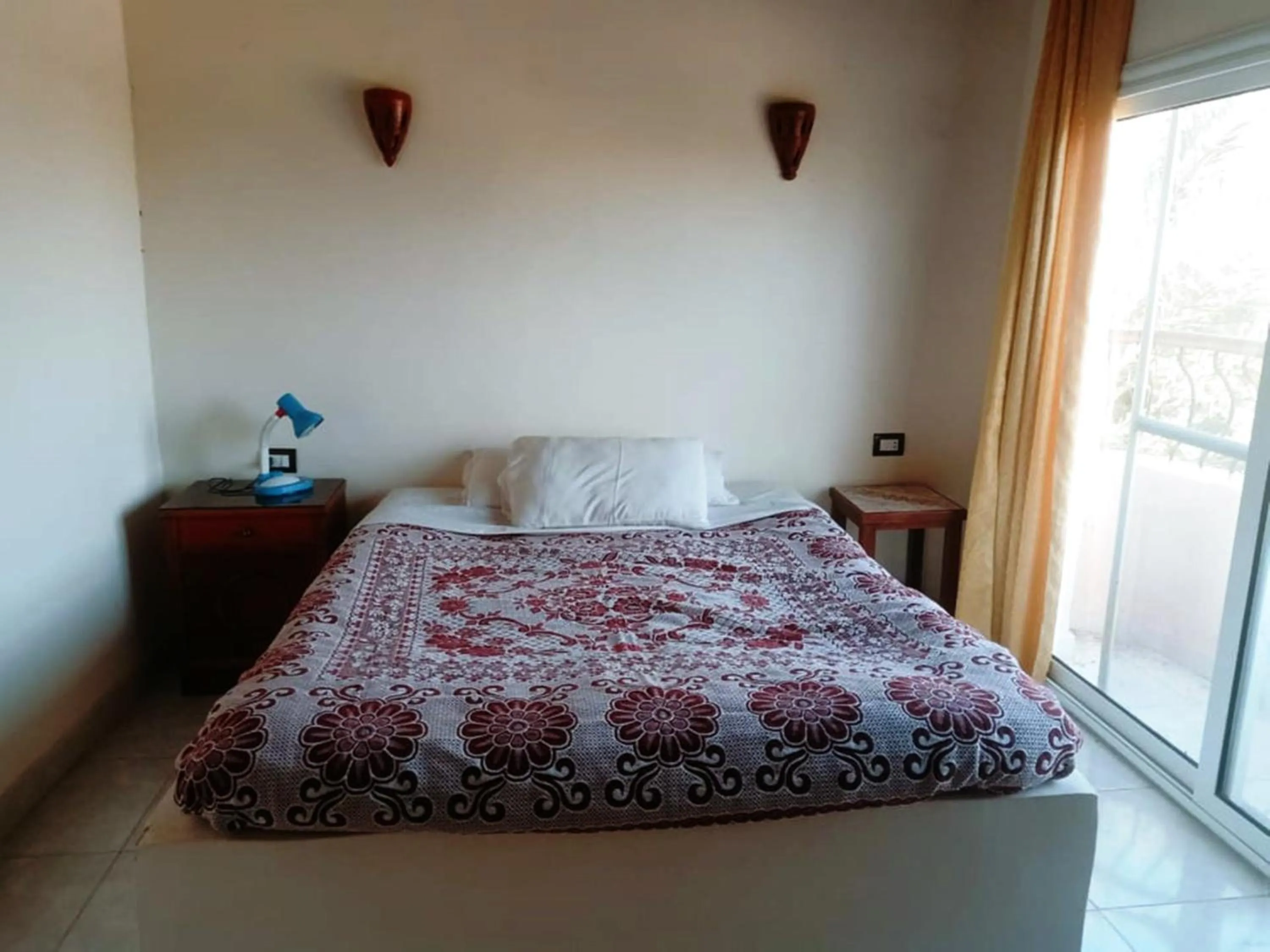 Bed in Amenophis Hotel